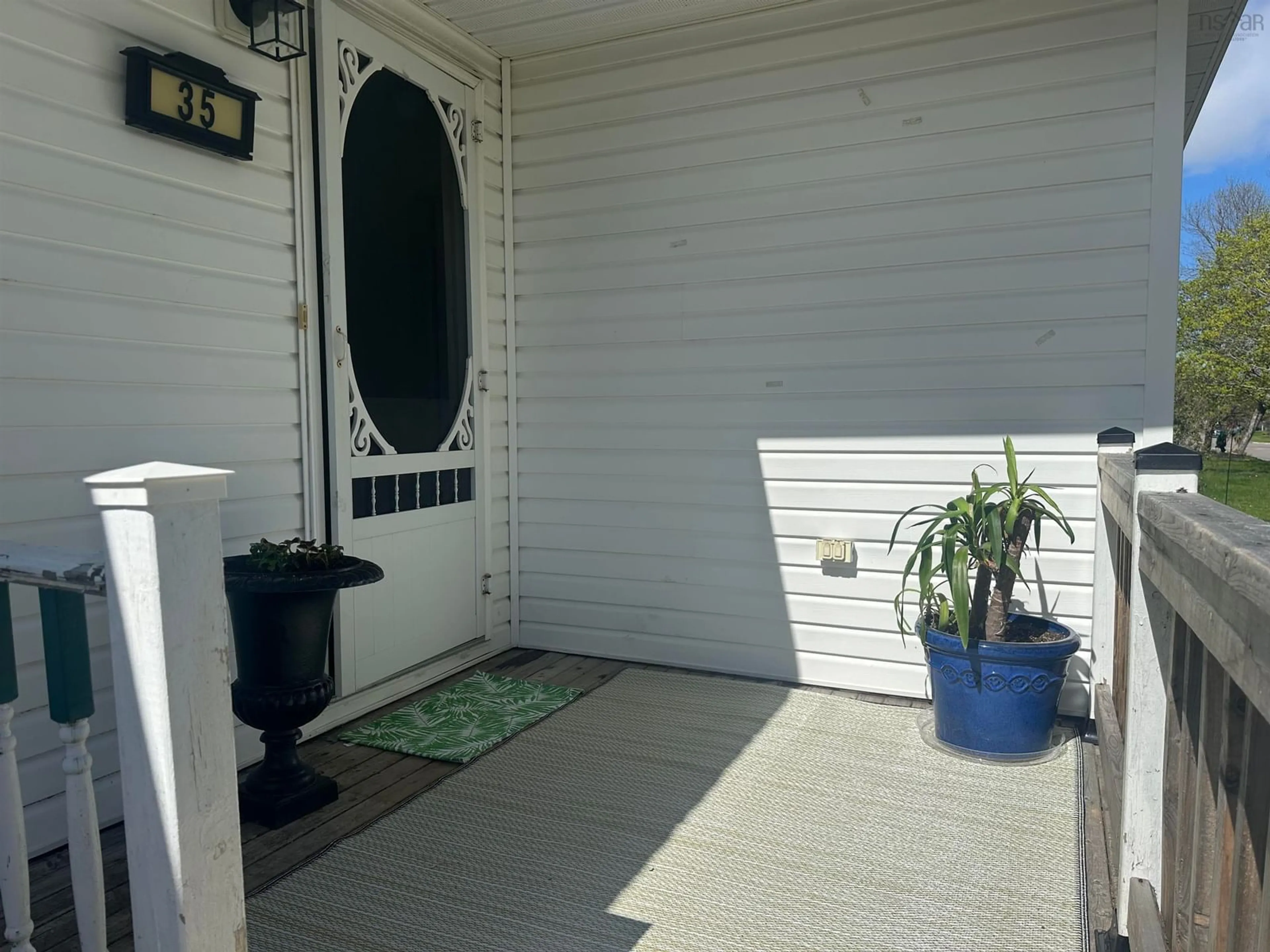 Indoor entryway for 35 Hemlock Dr, Port Hawkesbury Nova Scotia B9A 3G5