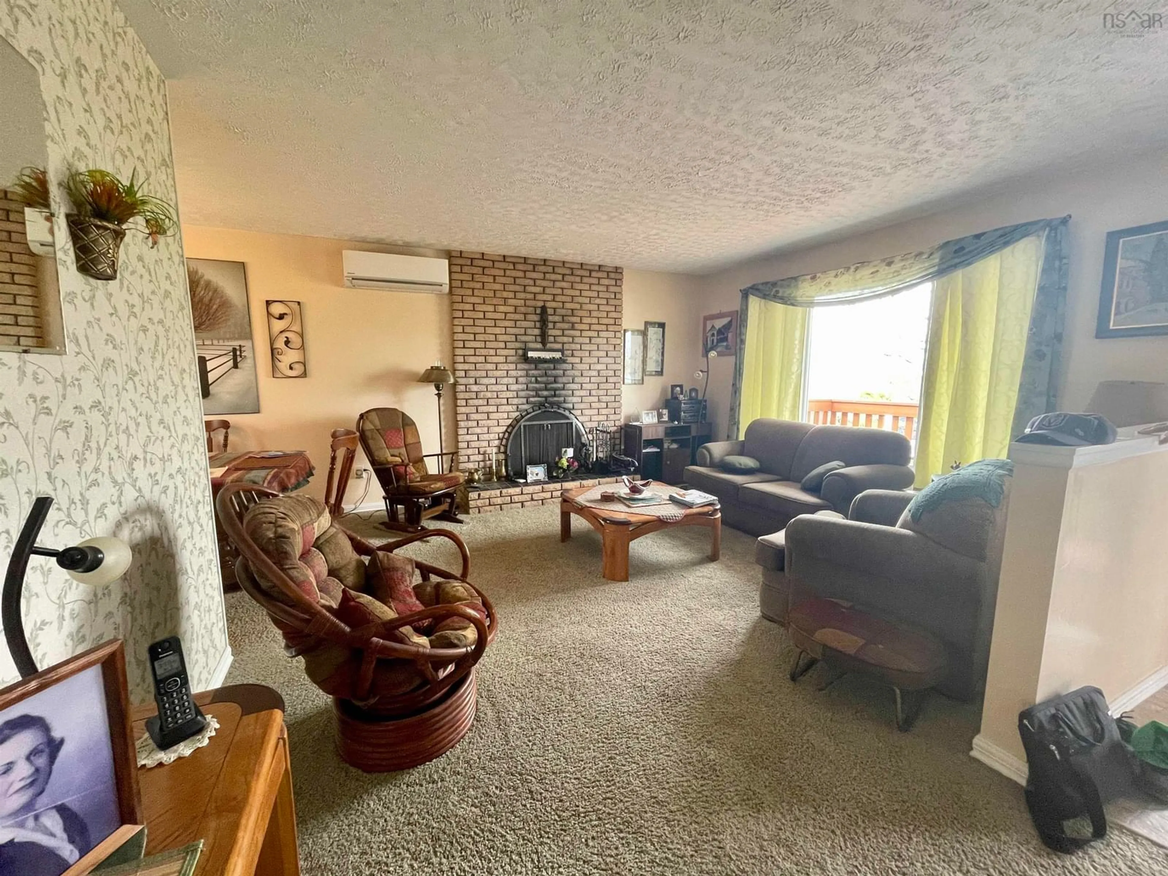 Living room with furniture, unknown for 6 Cross Rd, Dartmouth Nova Scotia B2W 3G9