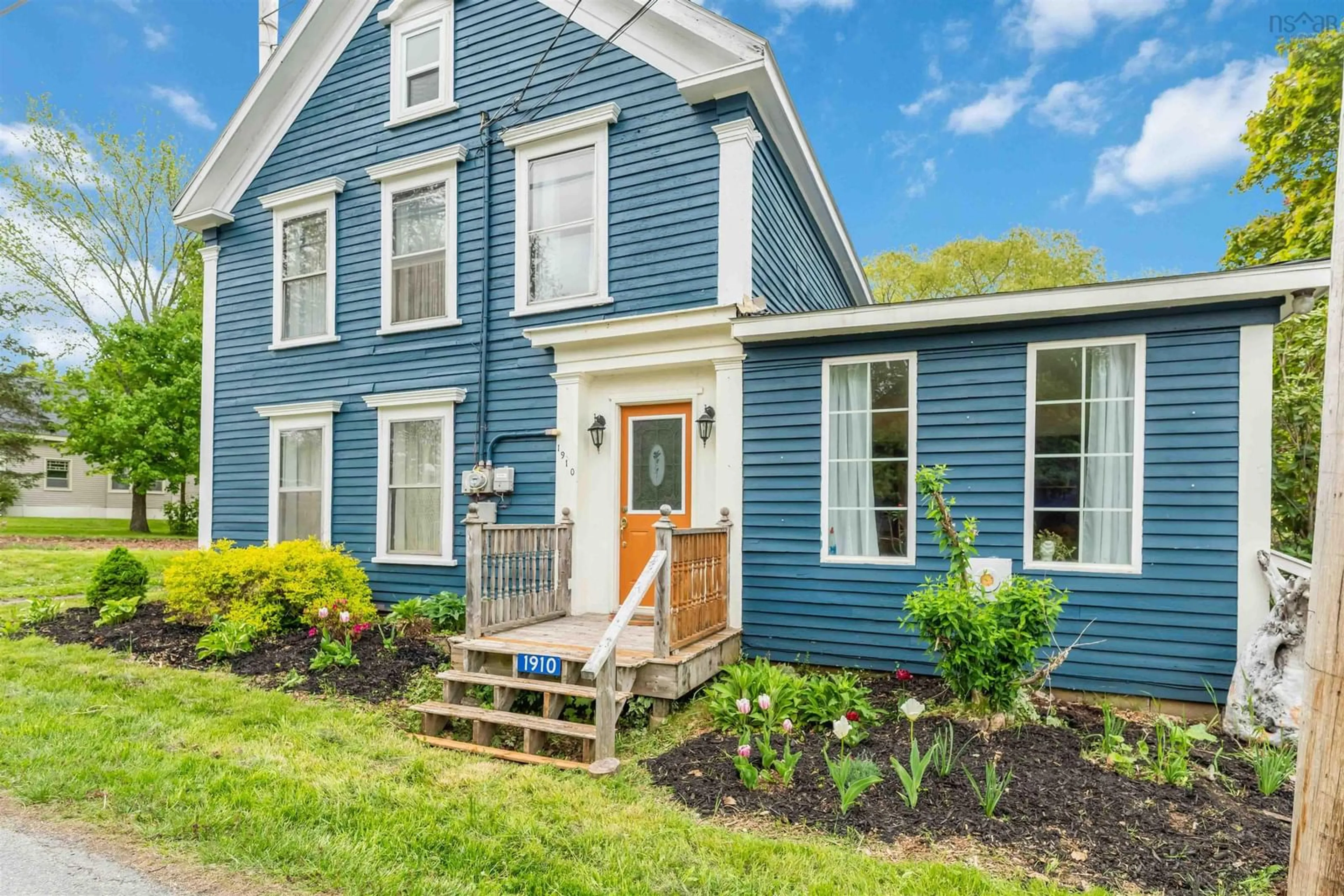 Home with vinyl exterior material, street for 1910 359 Hwy, Centreville Nova Scotia B0P 1J0
