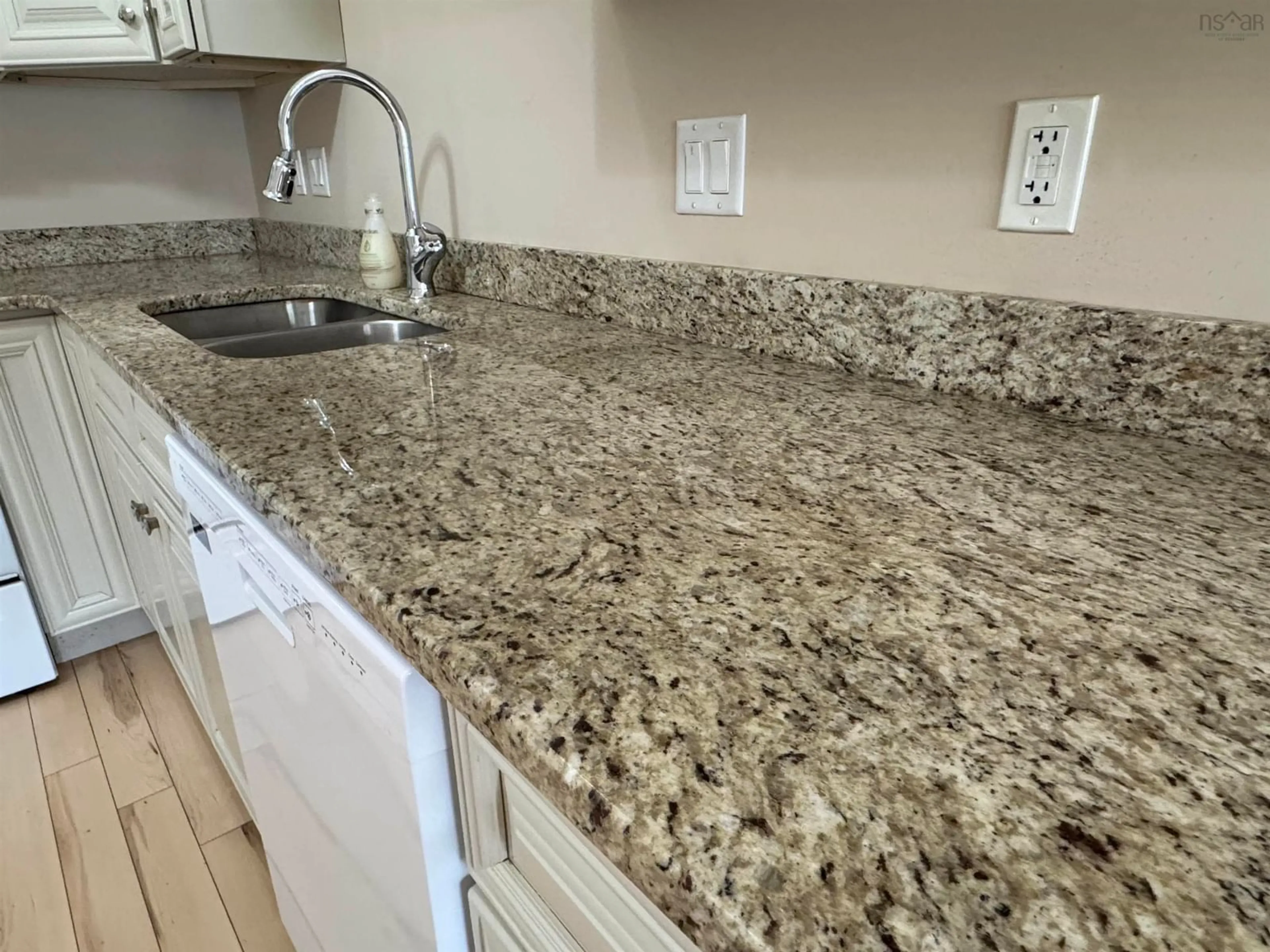 Standard kitchen, ceramic/tile floor for 6 Covington Pl, Bible Hill Nova Scotia B2N 0J8