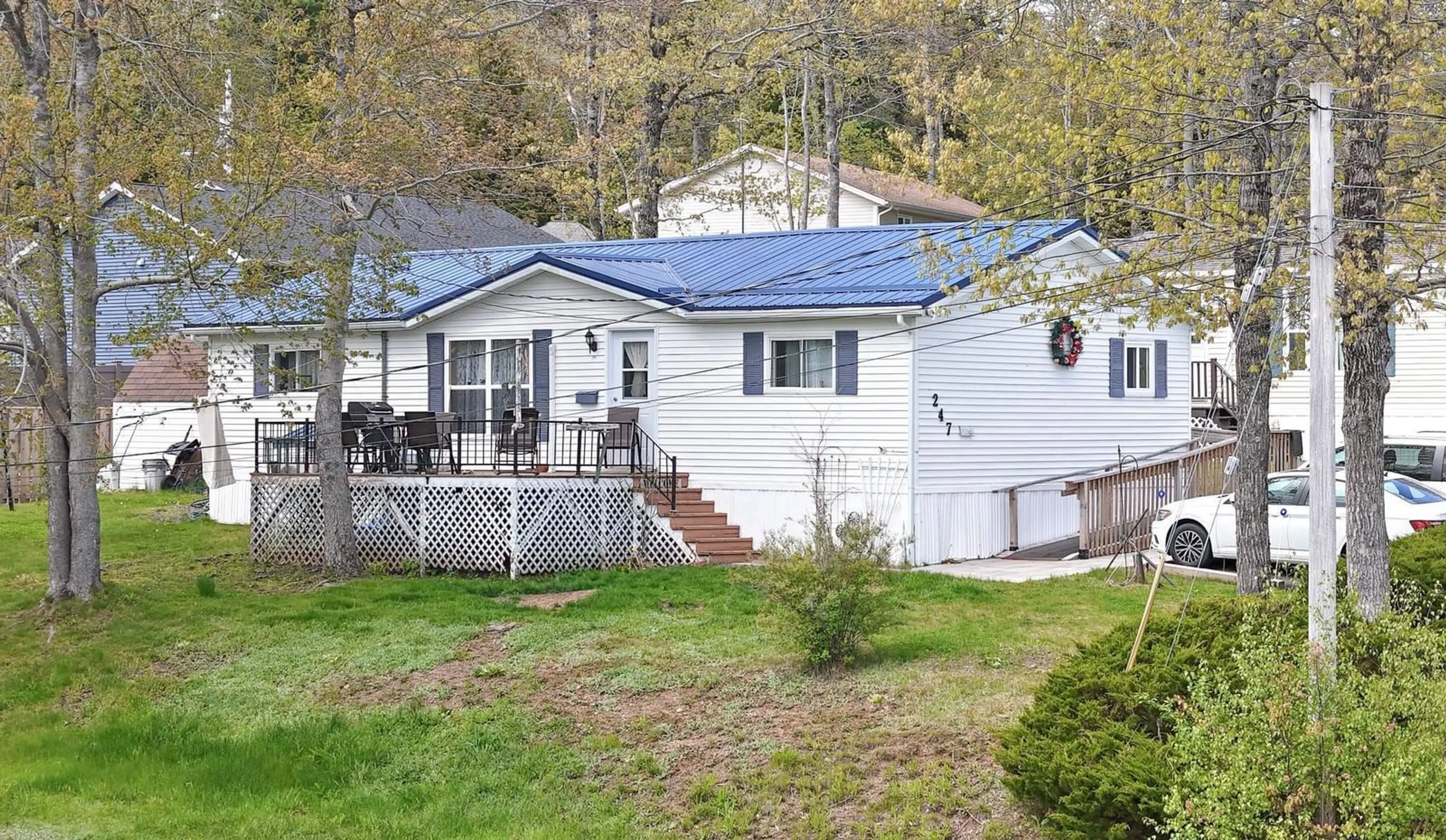 Home with vinyl exterior material, unknown for 247 Seasons Dr, Bridgewater Nova Scotia B4V 3W1