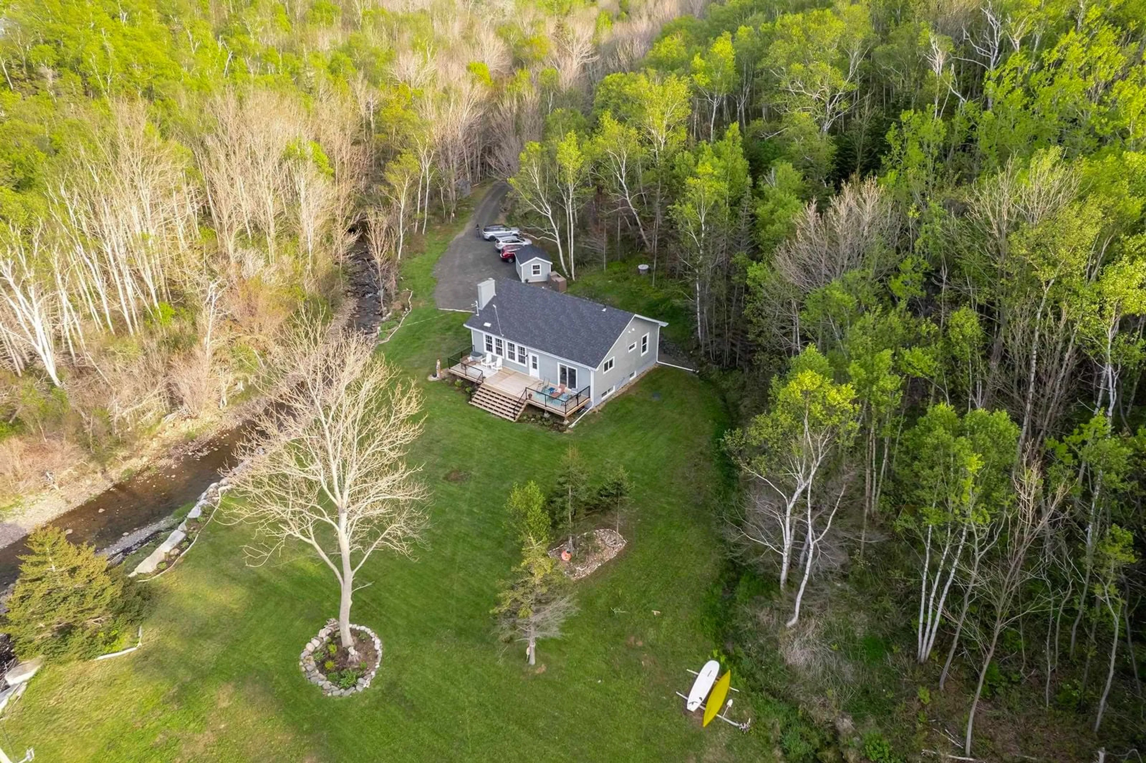 A pic from outside/outdoor area/front of a property/back of a property/a pic from drone, water/lake/river/ocean view for 7993 Shore Rd, Hampton Nova Scotia B0S 1L0