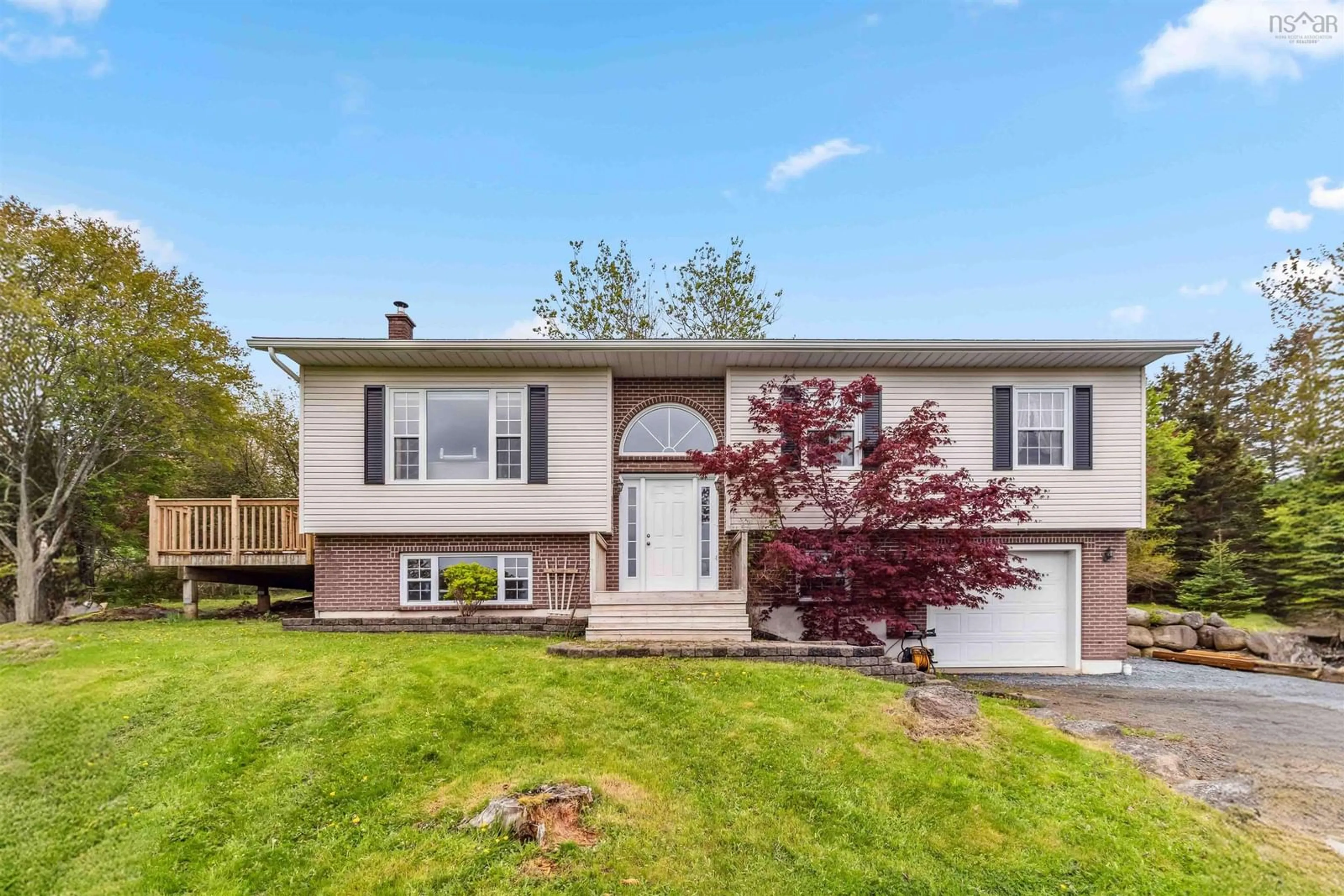 Home with vinyl exterior material, street for 85 Knickle Rd, Lunenburg Nova Scotia B0J 2C0