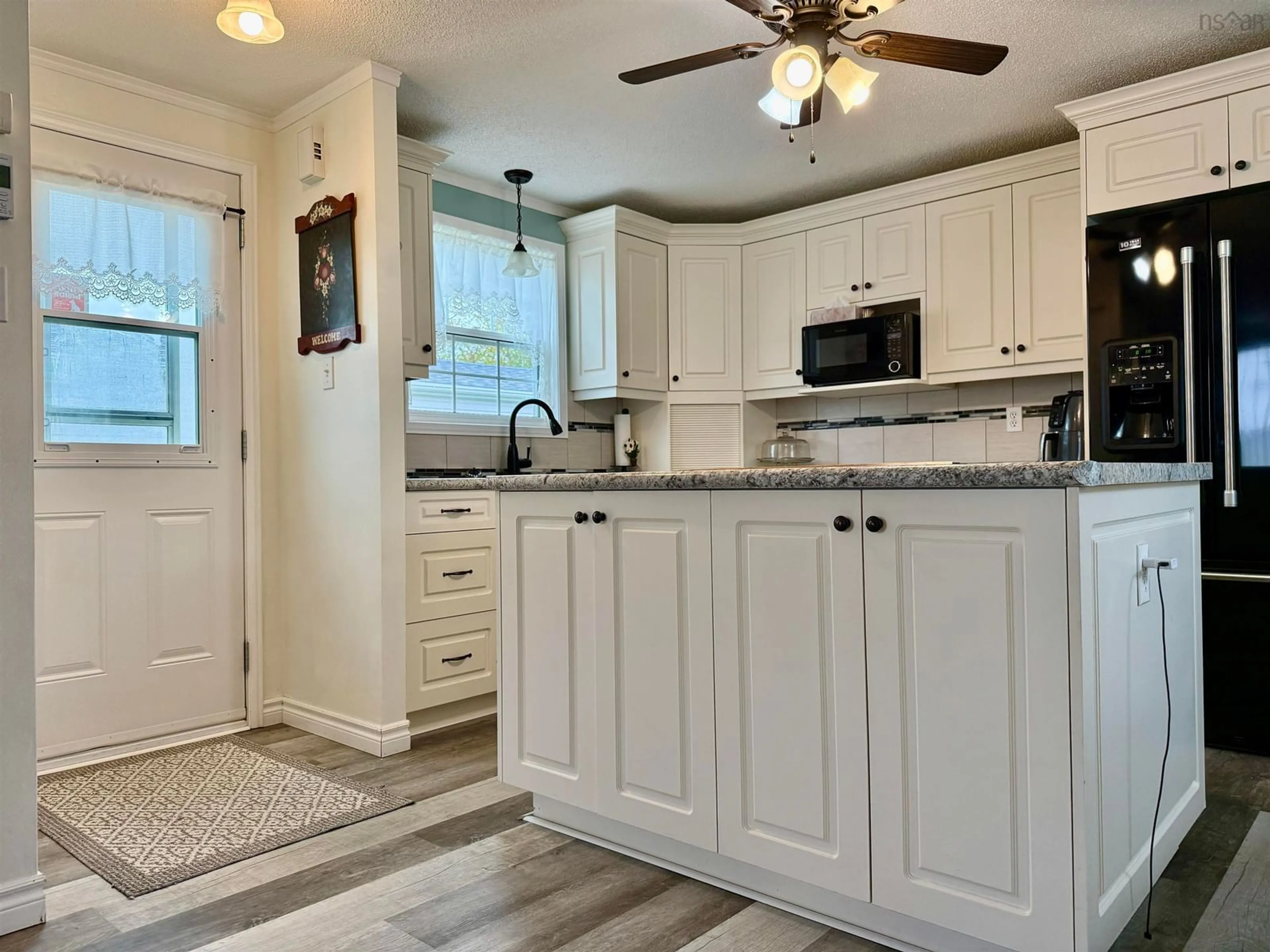 Open concept kitchen, ceramic/tile floor for 33 Clairmount Ave, Bridgewater Nova Scotia B4V 4C7