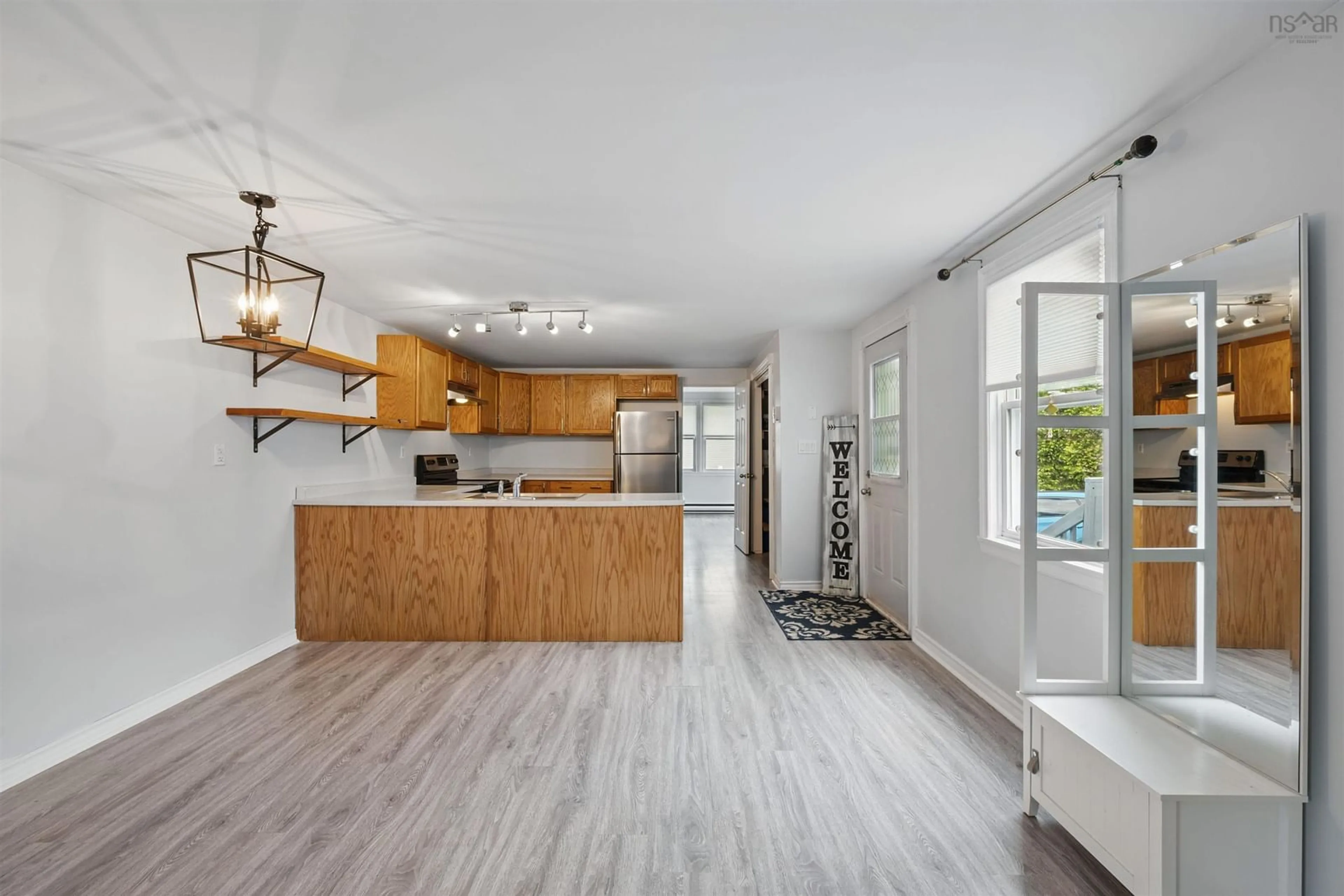 Open concept kitchen, unknown for 1216 Susan Dr, Beaver Bank Nova Scotia B4G 1B6