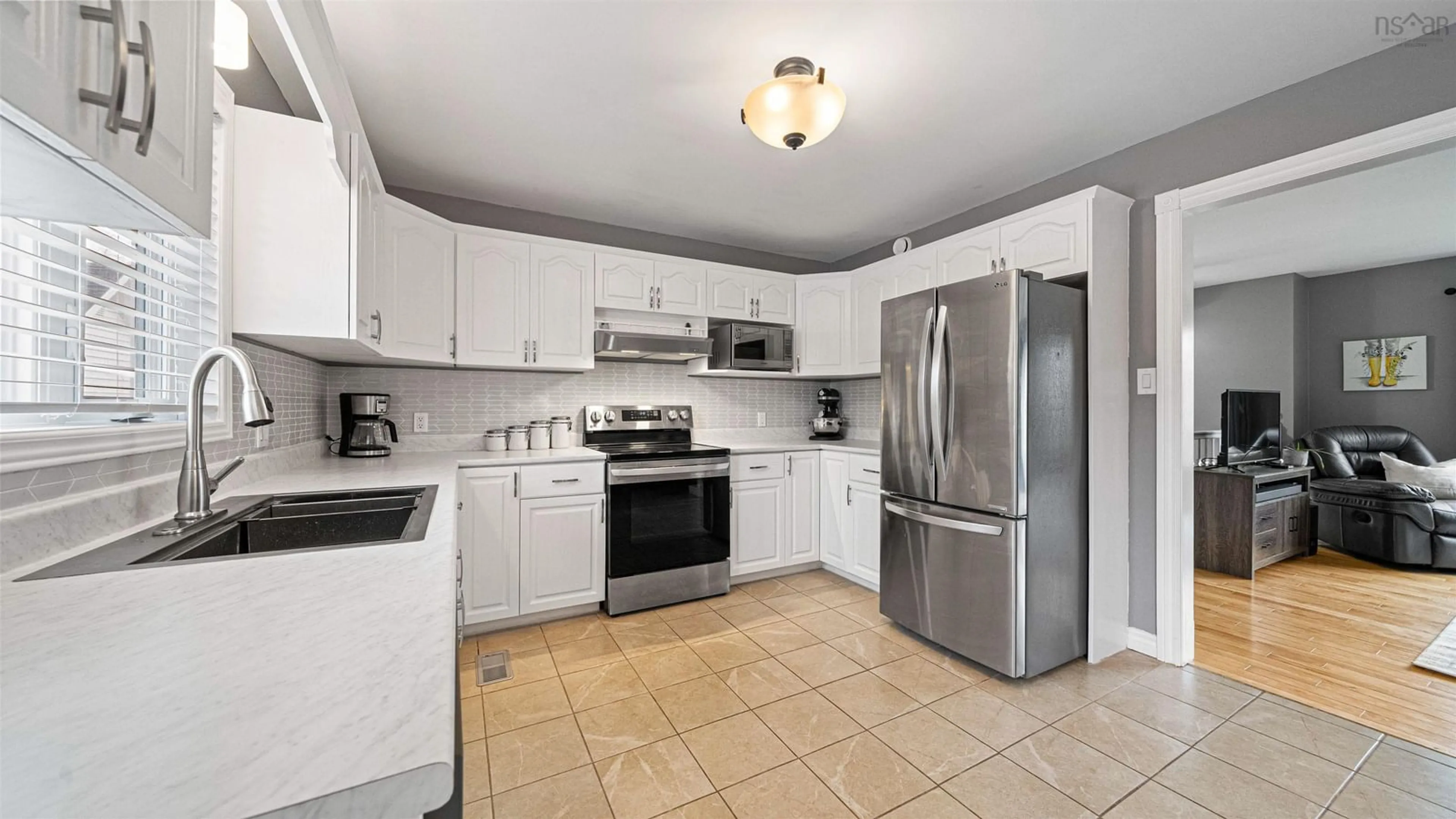 Standard kitchen, ceramic/tile floor for 73 Poplar Dr, Lantz Nova Scotia B2S 1X4