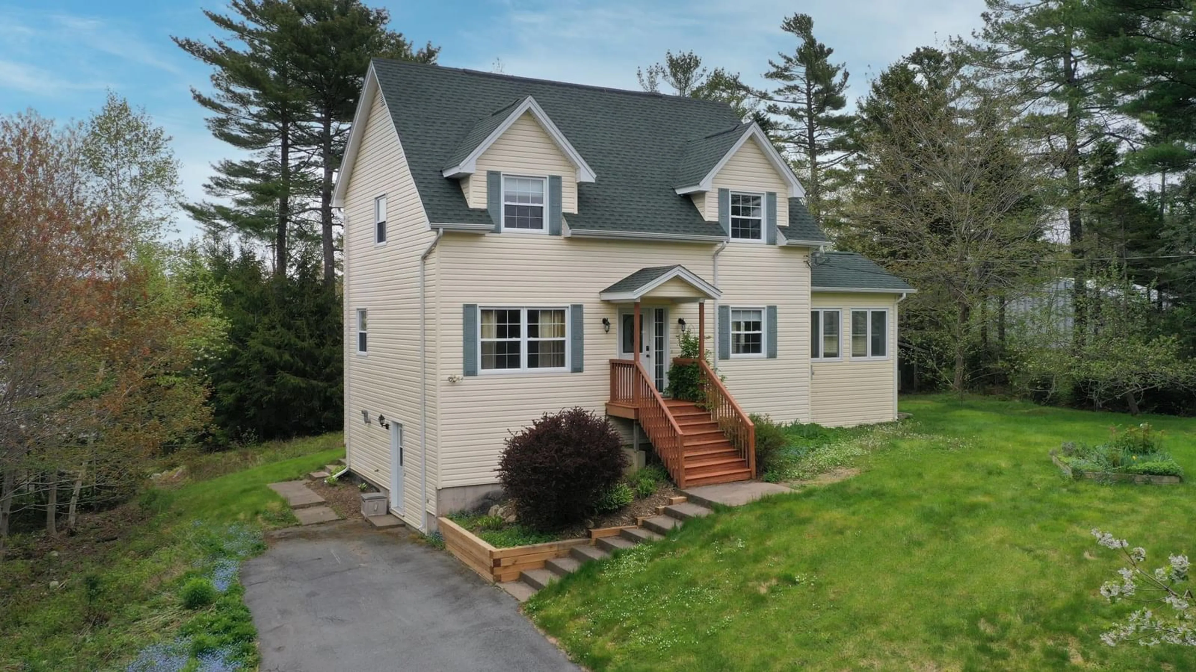 Home with vinyl exterior material, street for 3627 St. Margarets Bay Rd, Hubley Nova Scotia B3Z 1B7