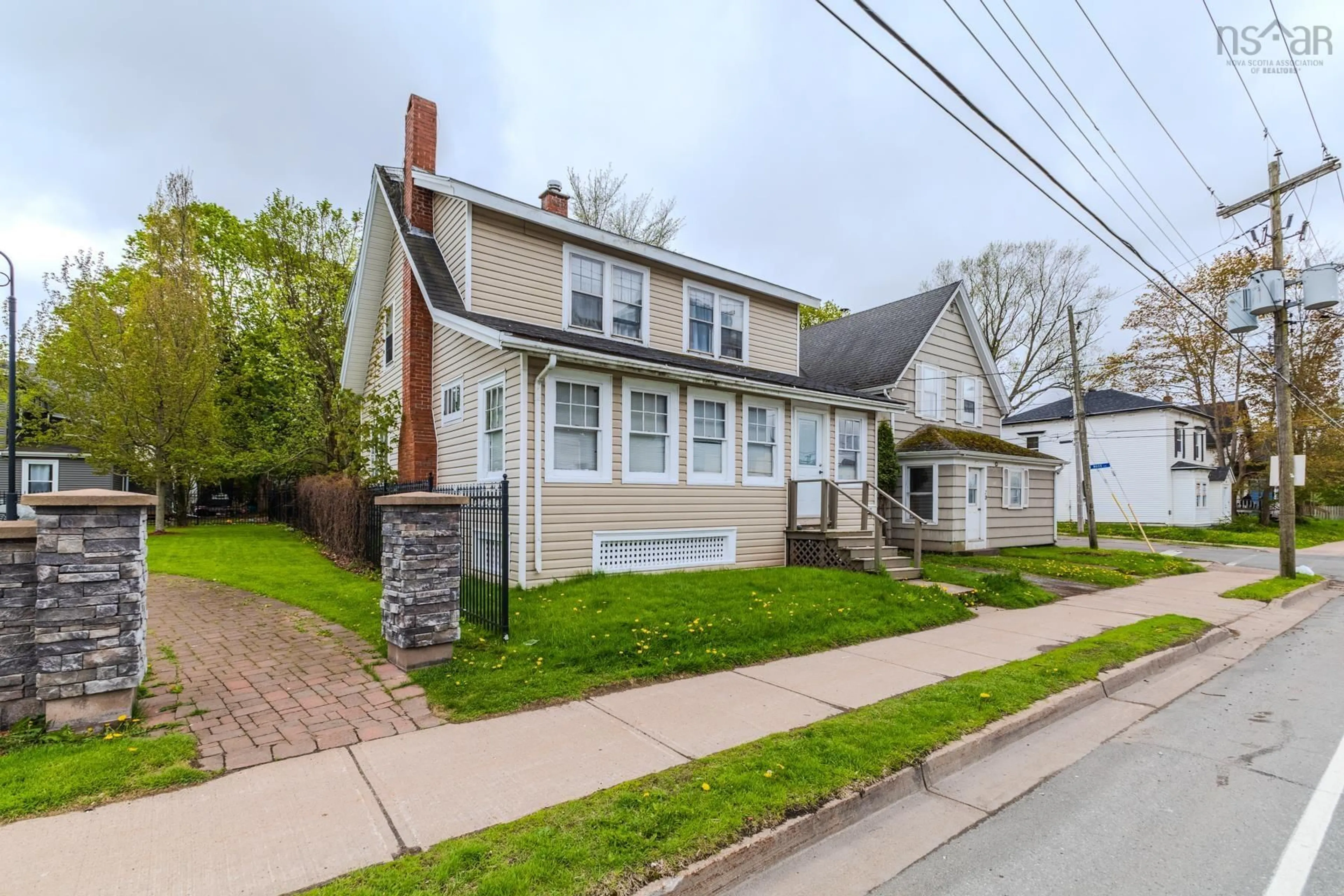 Unknown for 72 Brunswick St, Truro Nova Scotia B2N 2H2