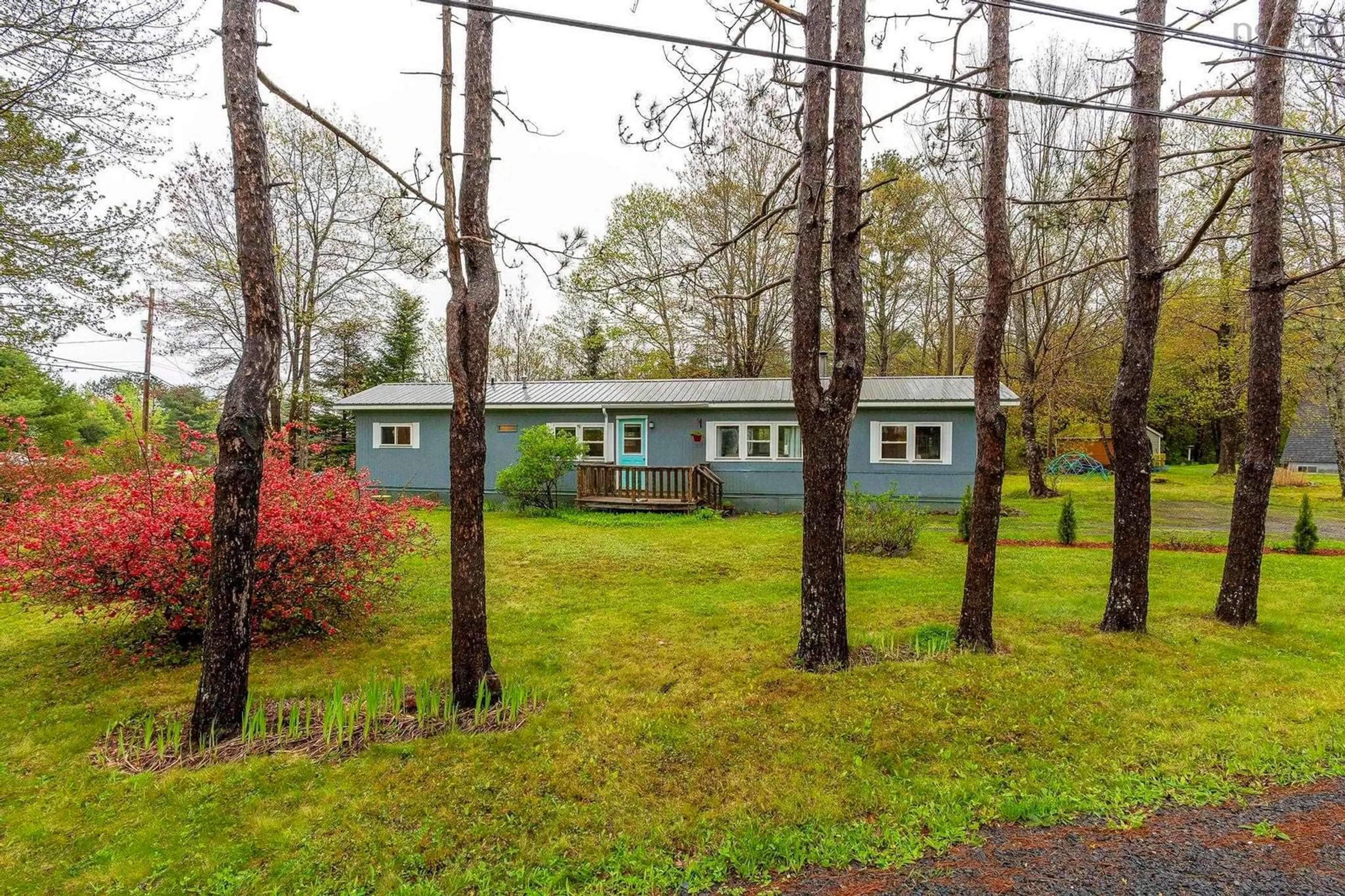 Patio, unknown for 7701 Highway 3, Martins River Nova Scotia B0J 2E0