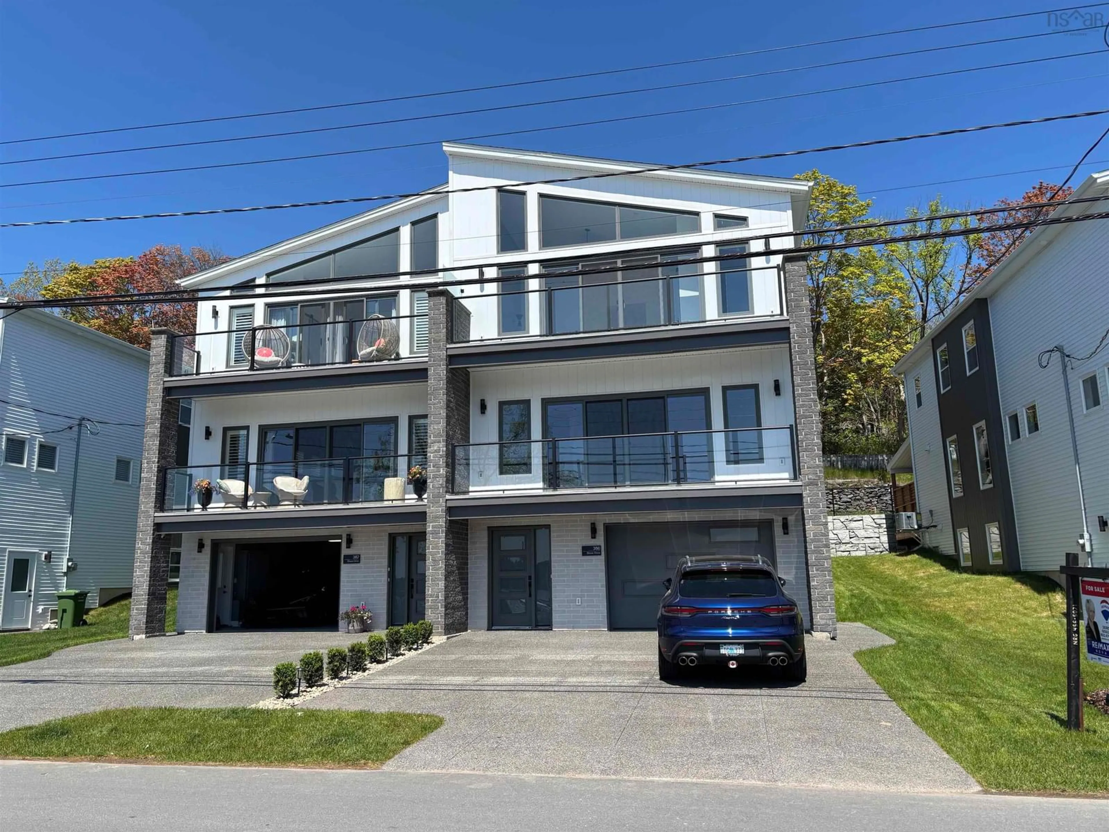 Unknown for 386 Shore Dr, Bedford Nova Scotia B4C 2C7