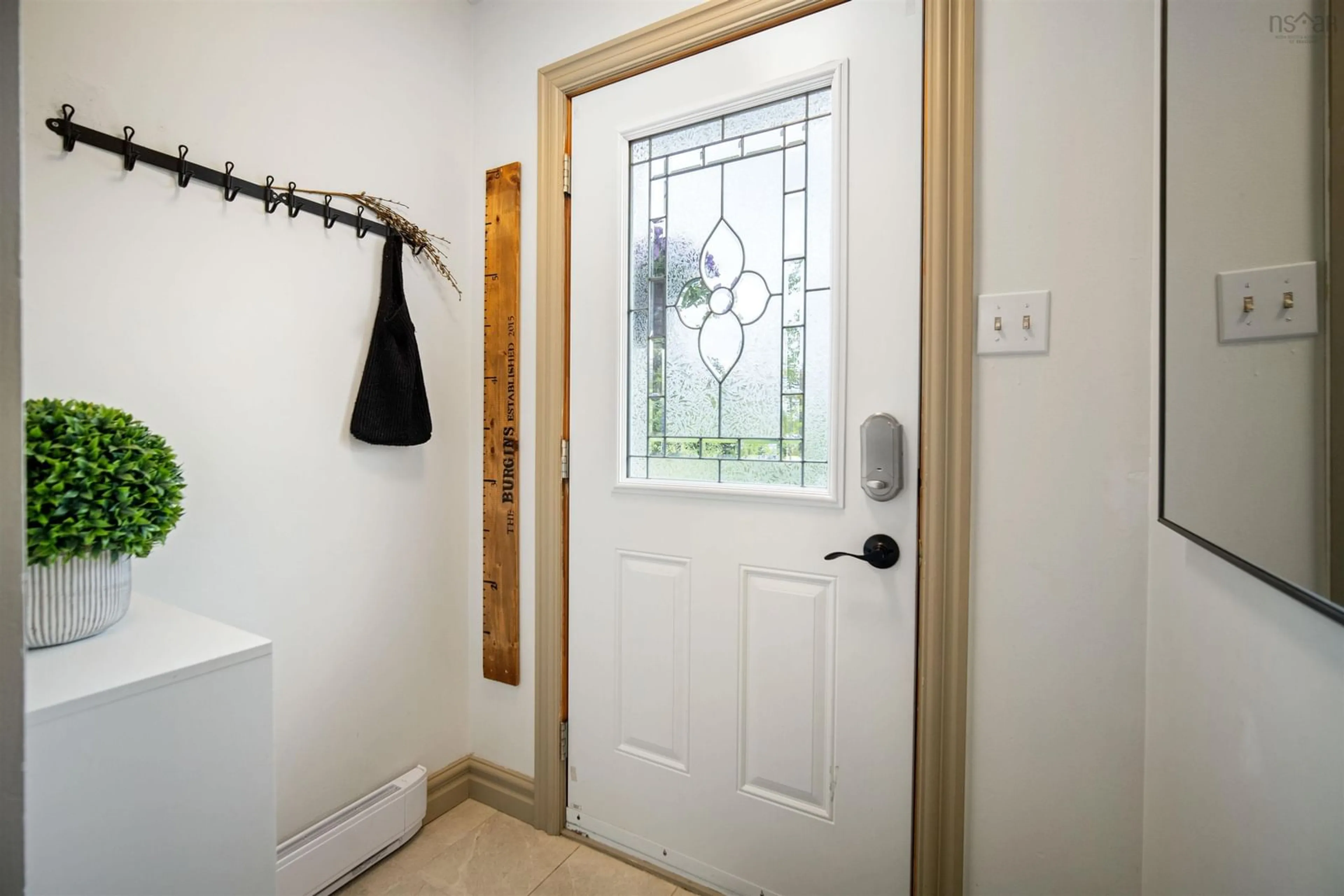 Indoor entryway for 20 Garrard Dr, Middle Sackville Nova Scotia B4E 3B8