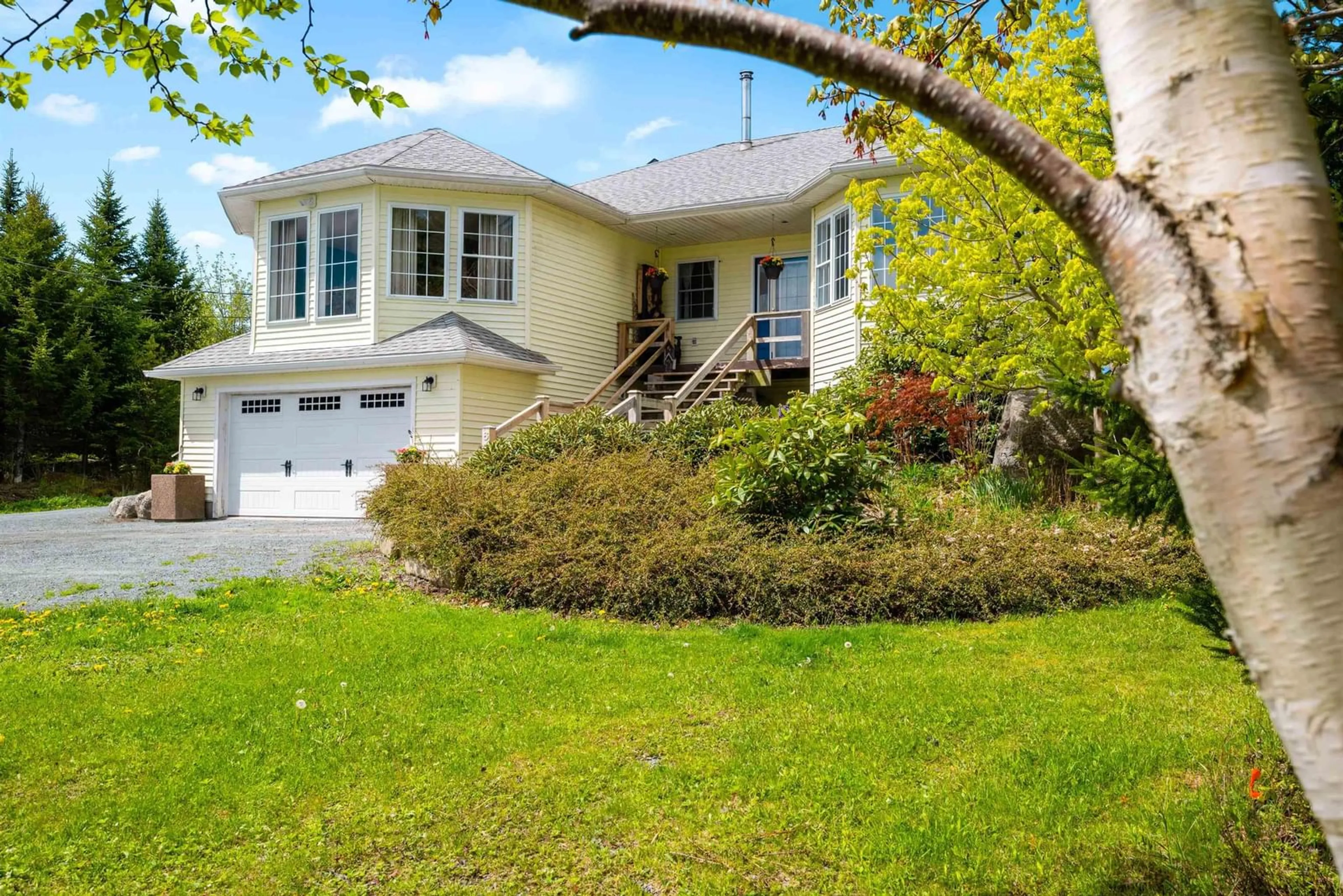 Home with vinyl exterior material, unknown for 640 Myra Rd, Porters Lake Nova Scotia B3E 1G4