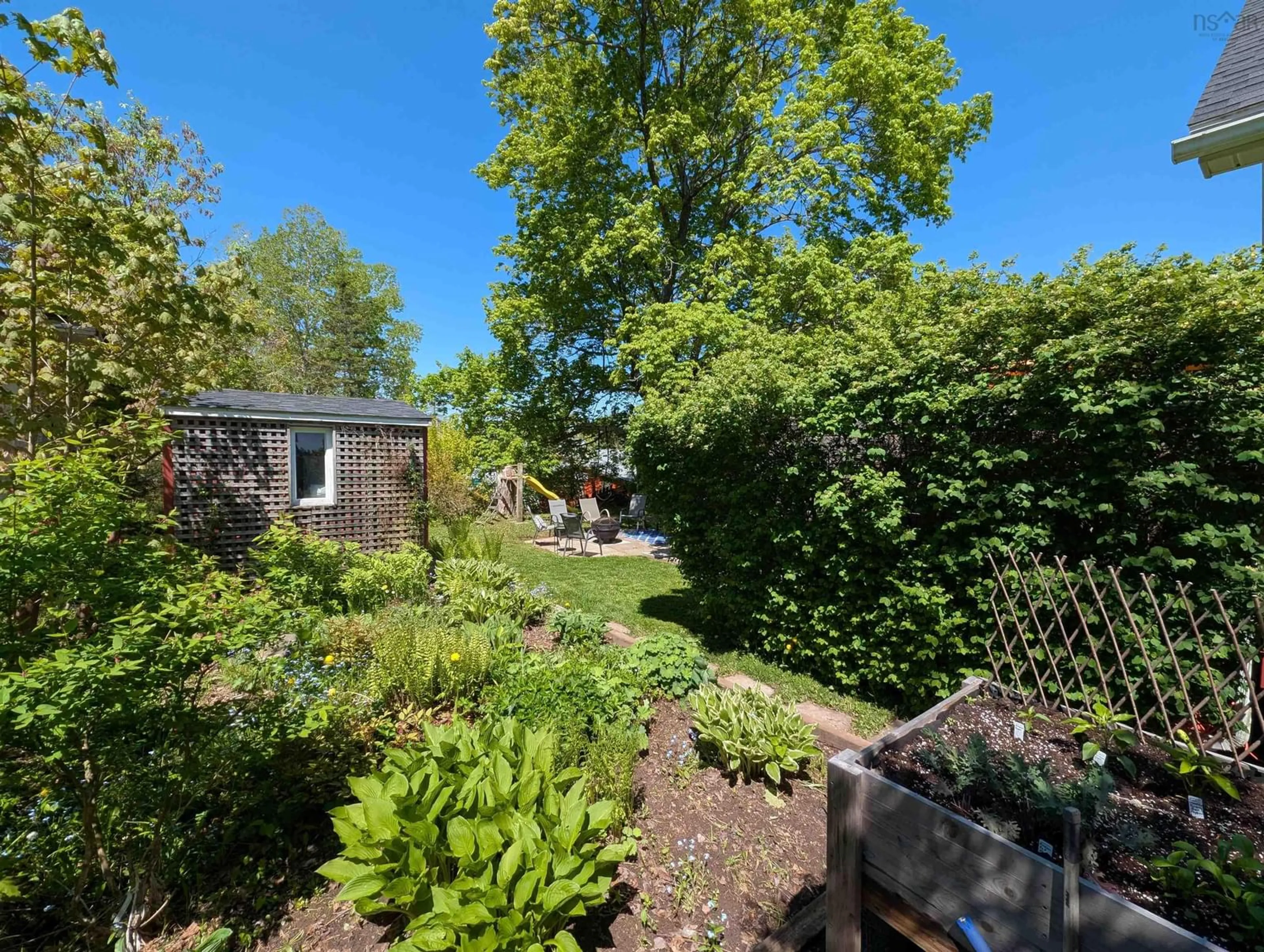 A pic from outside/outdoor area/front of a property/back of a property/a pic from drone, street for 11 Ettinger Hill, Shubenacadie Nova Scotia B0N 2H0