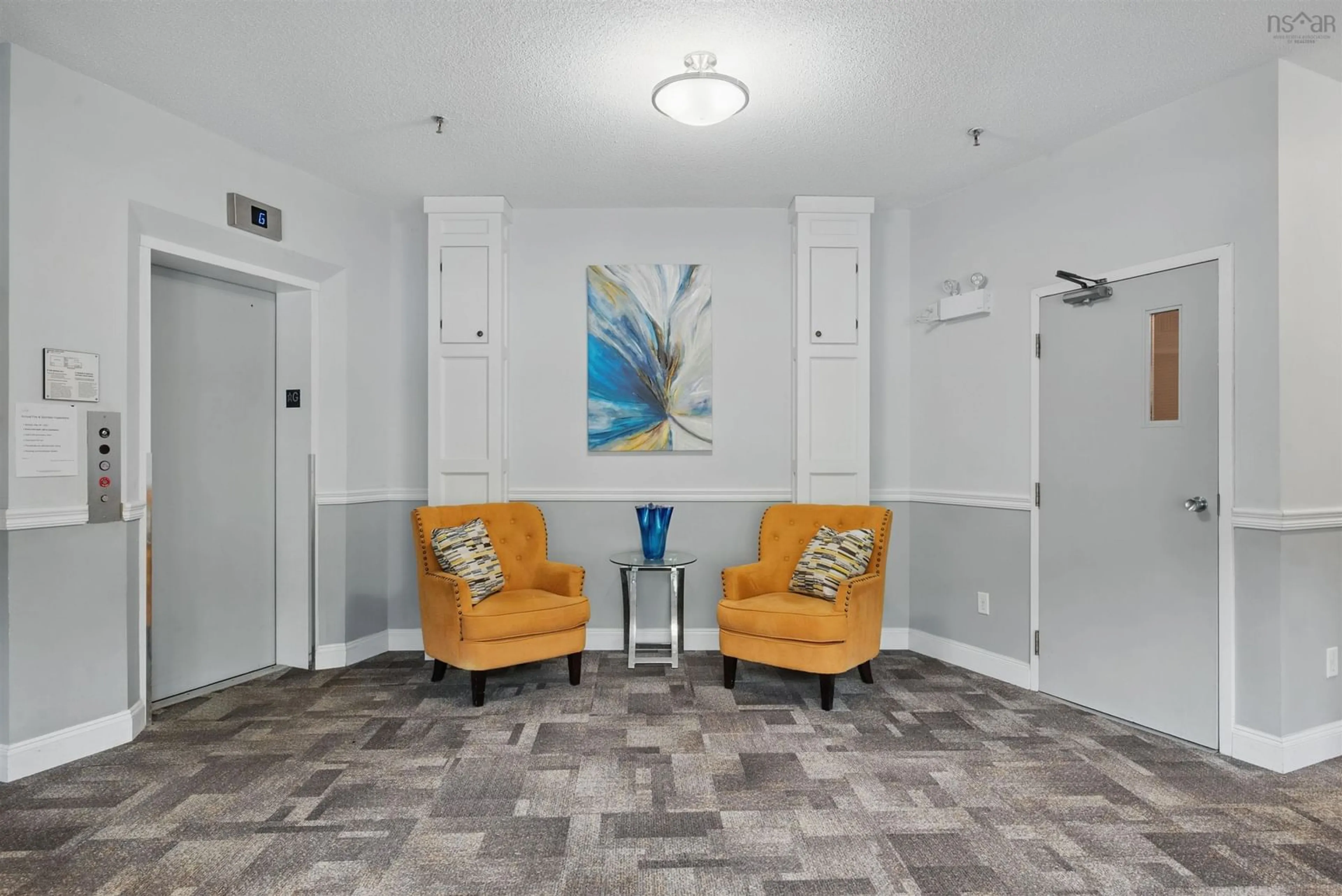 Indoor foyer for 51 Wimbledon Rd #112, Bedford Nova Scotia B4A 3M5