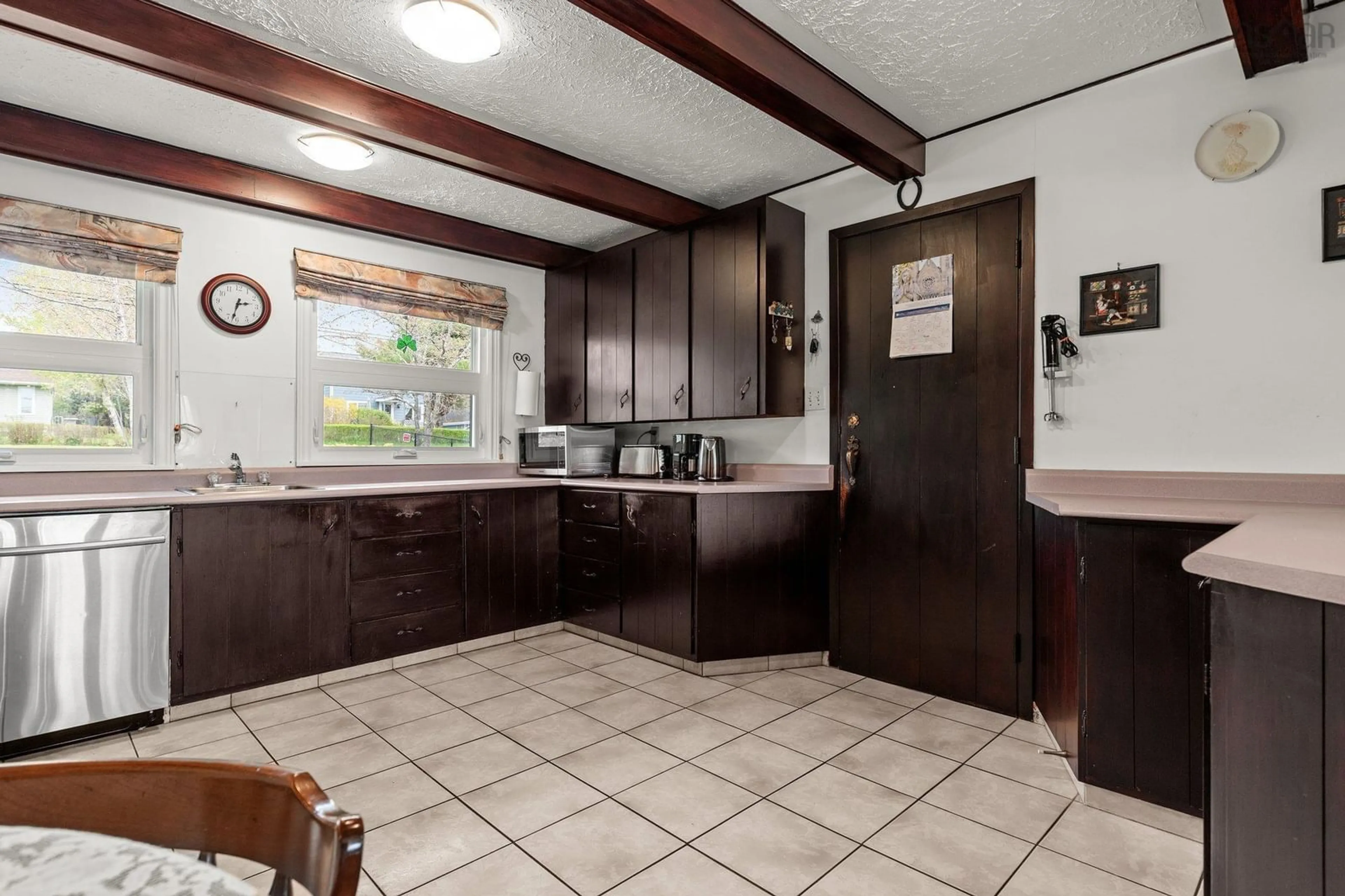 Standard kitchen, ceramic/tile floor for 3 Lake Rd, Hatchet Lake Nova Scotia B3T 1R9