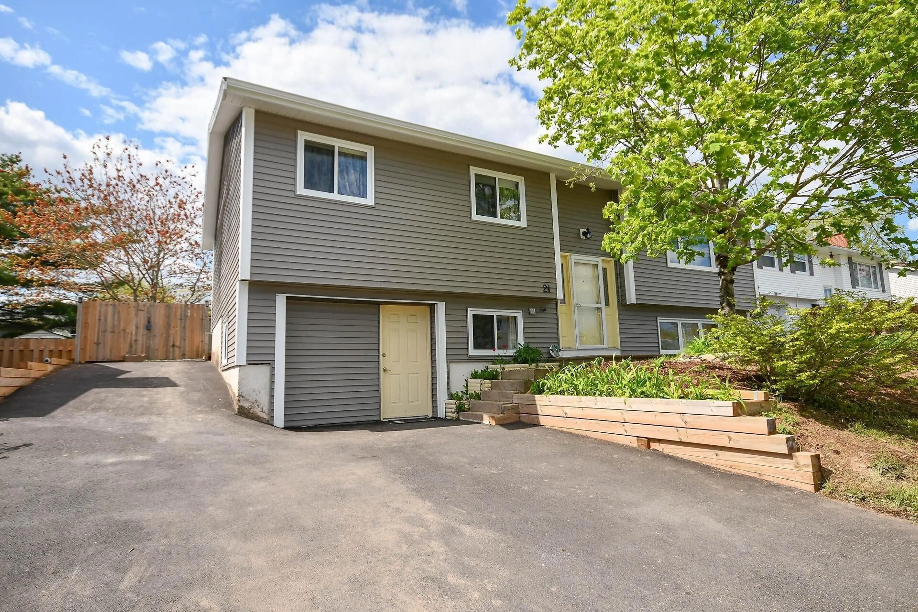 Home with vinyl exterior material, street for 21 Owen Dr, Dartmouth Nova Scotia B2W 3M1