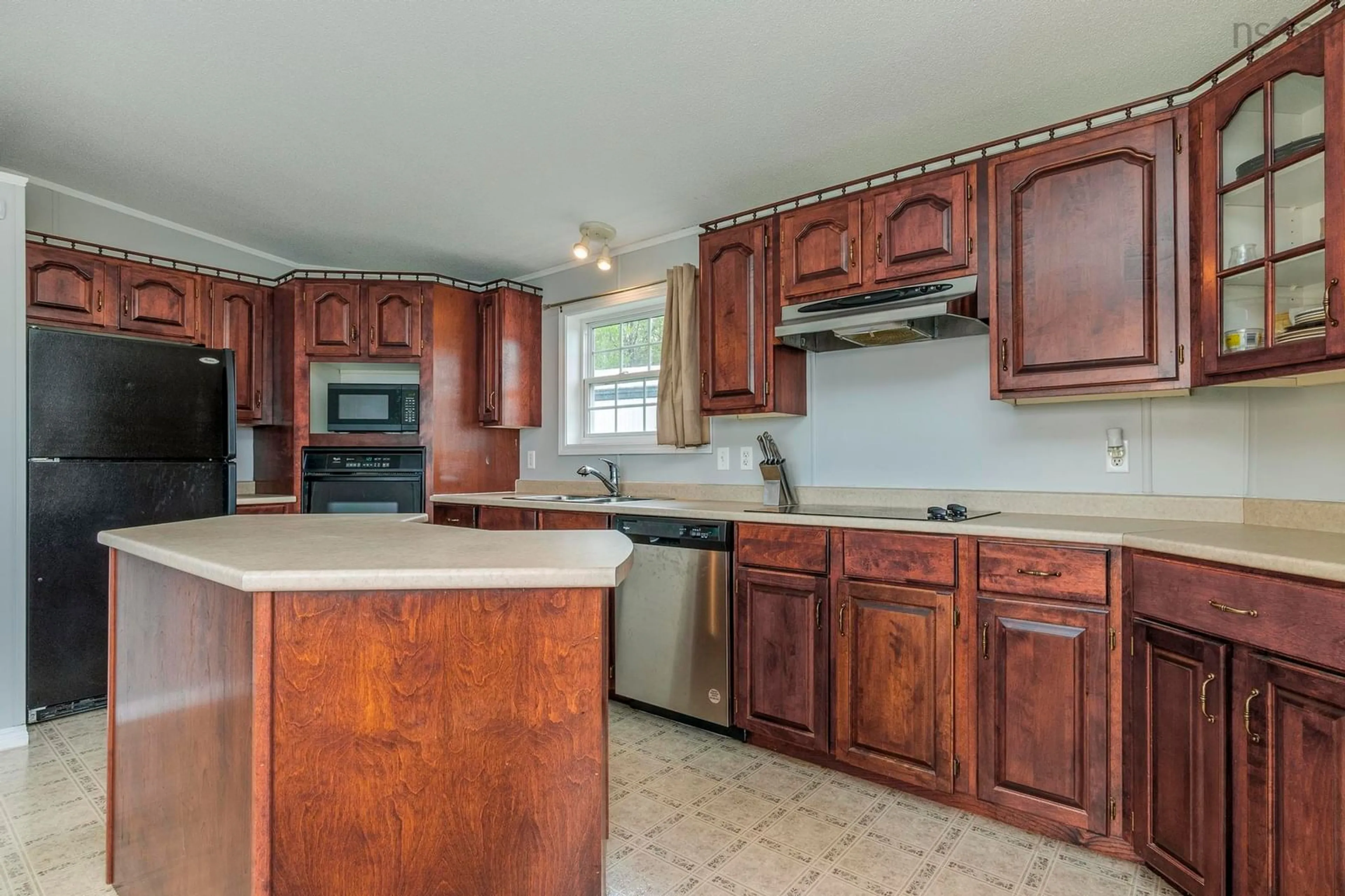 Standard kitchen, unknown for 25 Manor Dr, Sackville Nova Scotia B4C 2P2