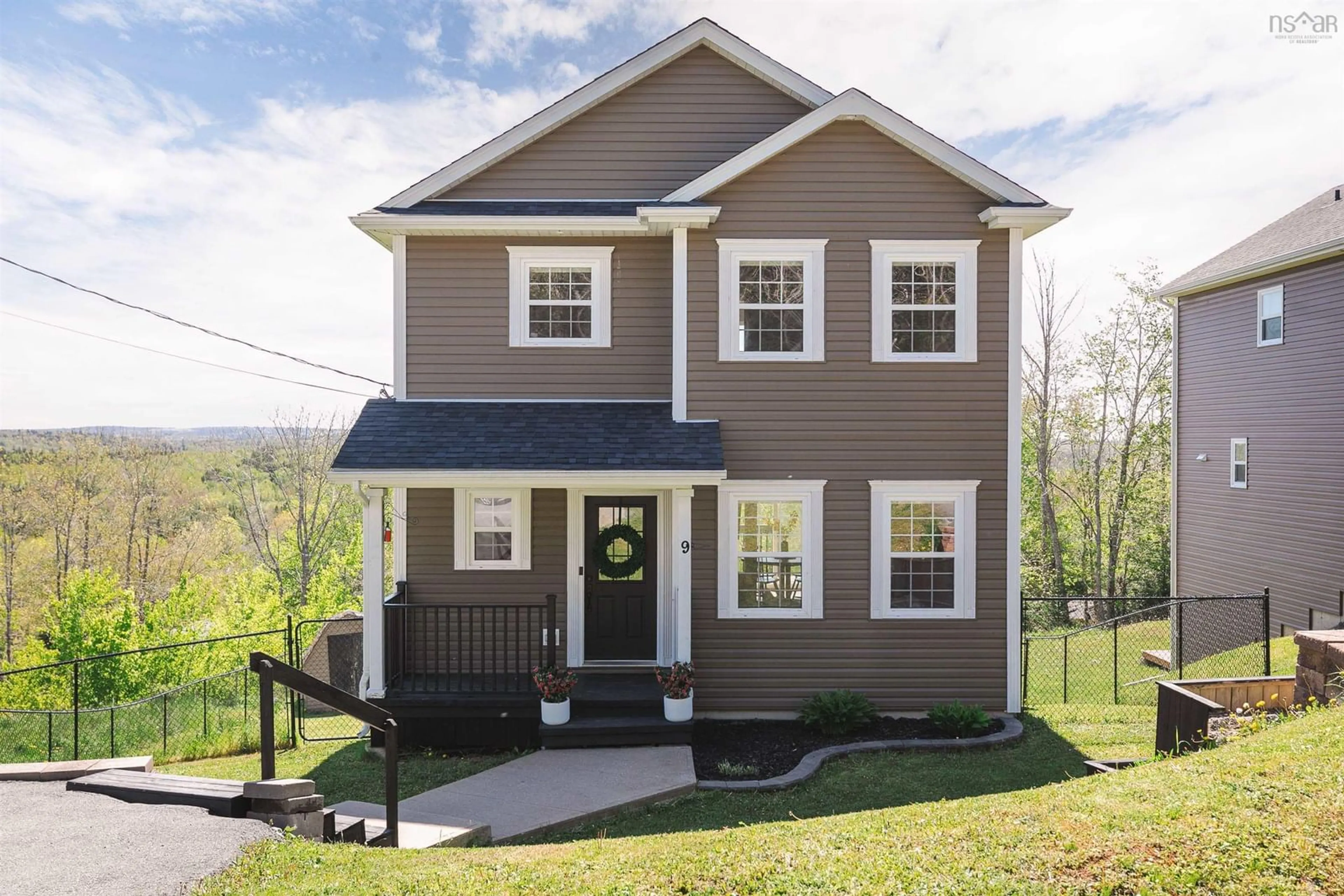 Home with vinyl exterior material, street for 9 Daisy Dr, Beaver Bank Nova Scotia B4G 1C1