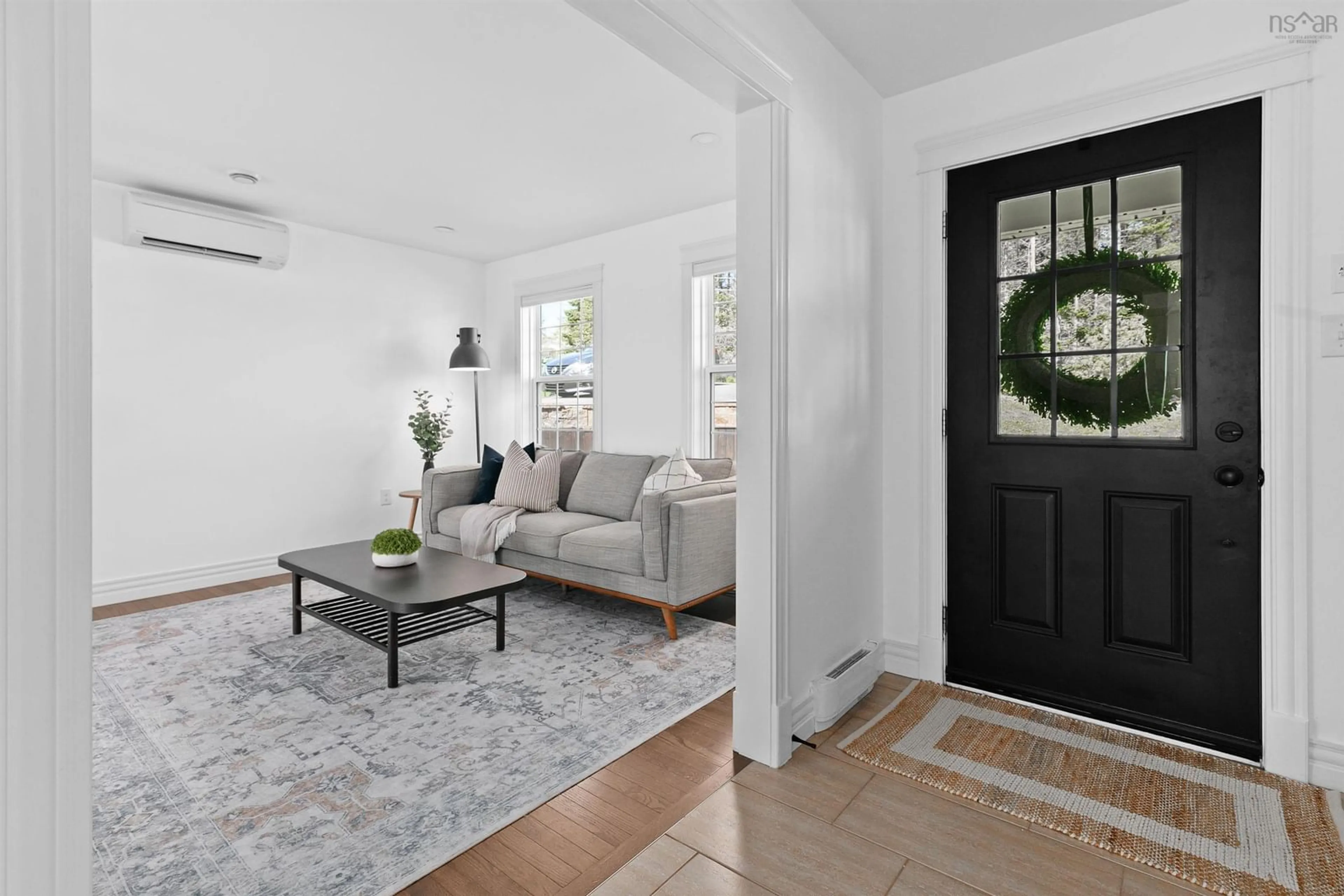 Indoor entryway for 9 Daisy Dr, Beaver Bank Nova Scotia B4G 1C1
