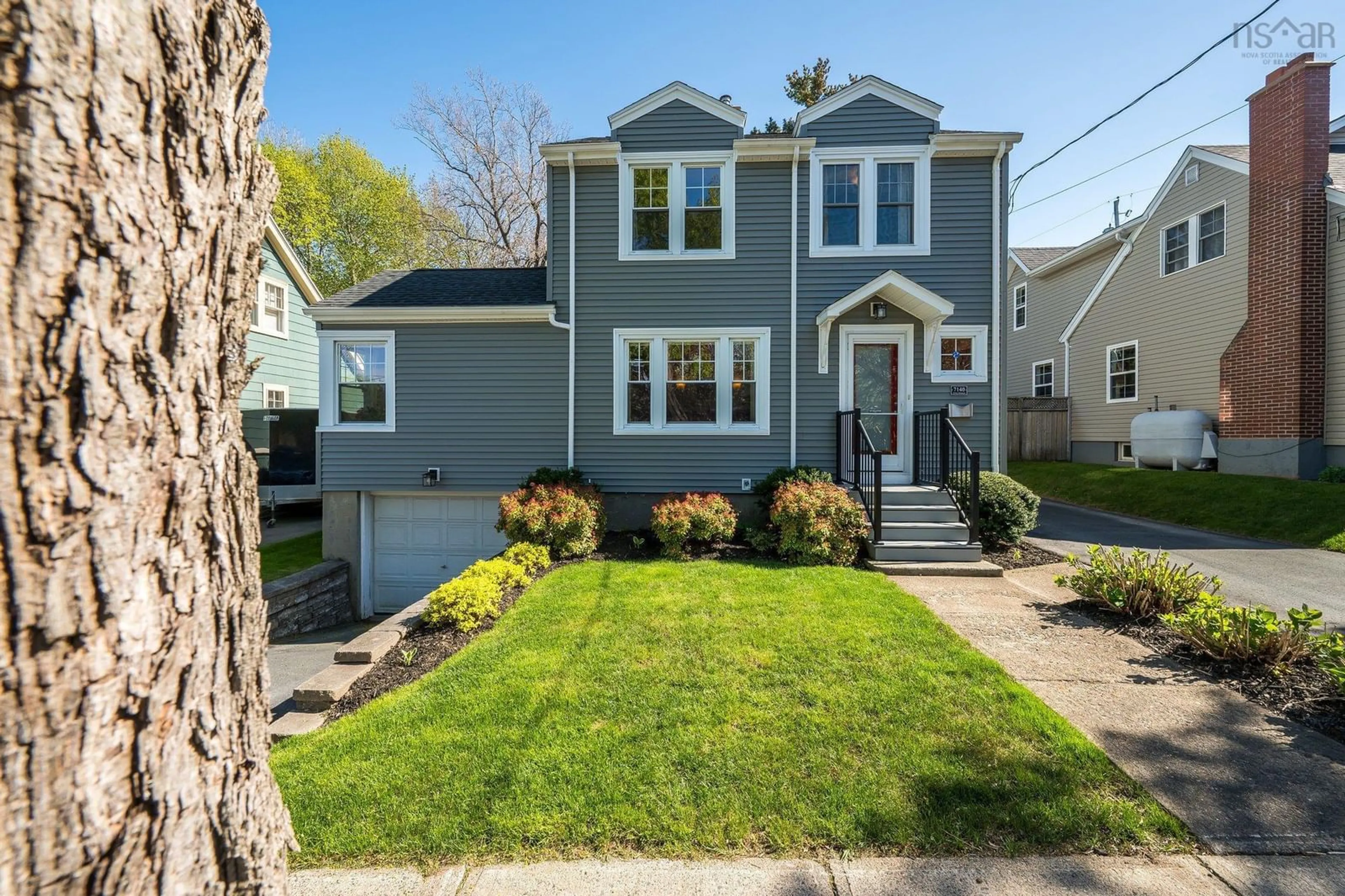 Home with vinyl exterior material, street for 7140 Ernst Ave, Halifax Nova Scotia B3L 2L4