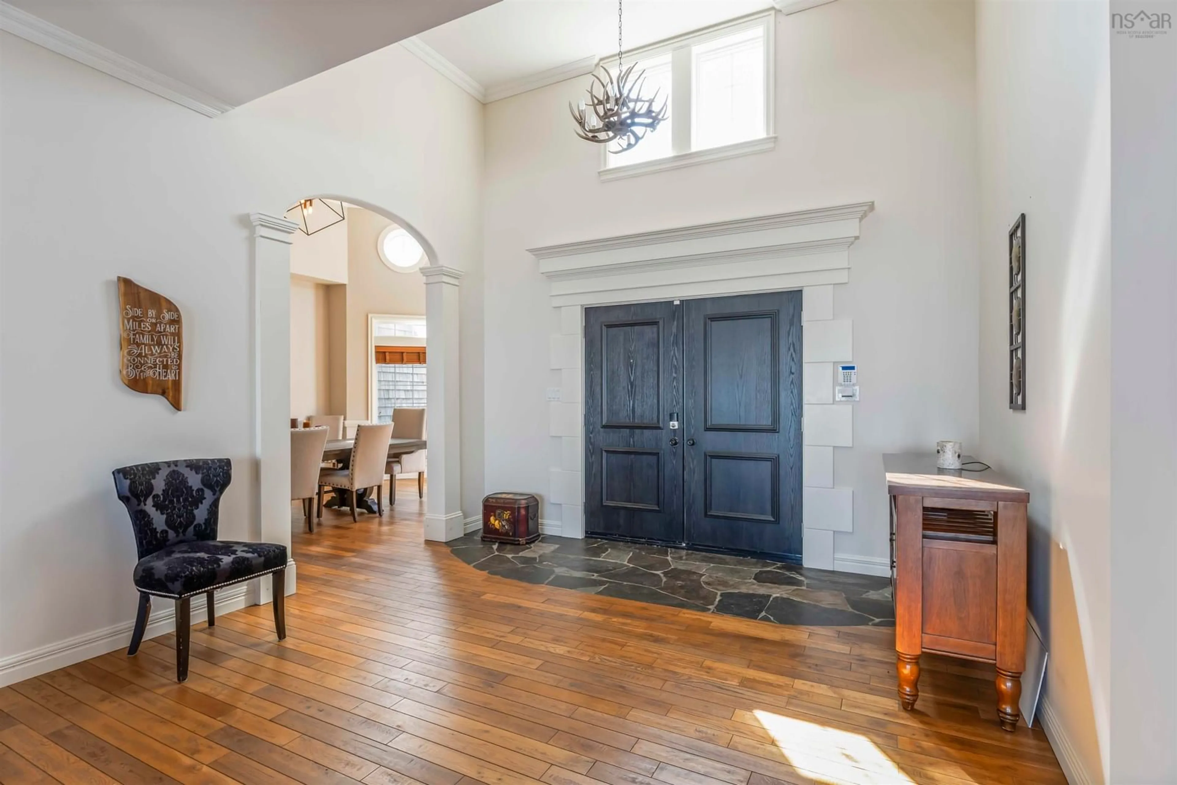 Indoor foyer for 70 Fundy Bay Dr, Victoria Harbour Nova Scotia B0P 1C0