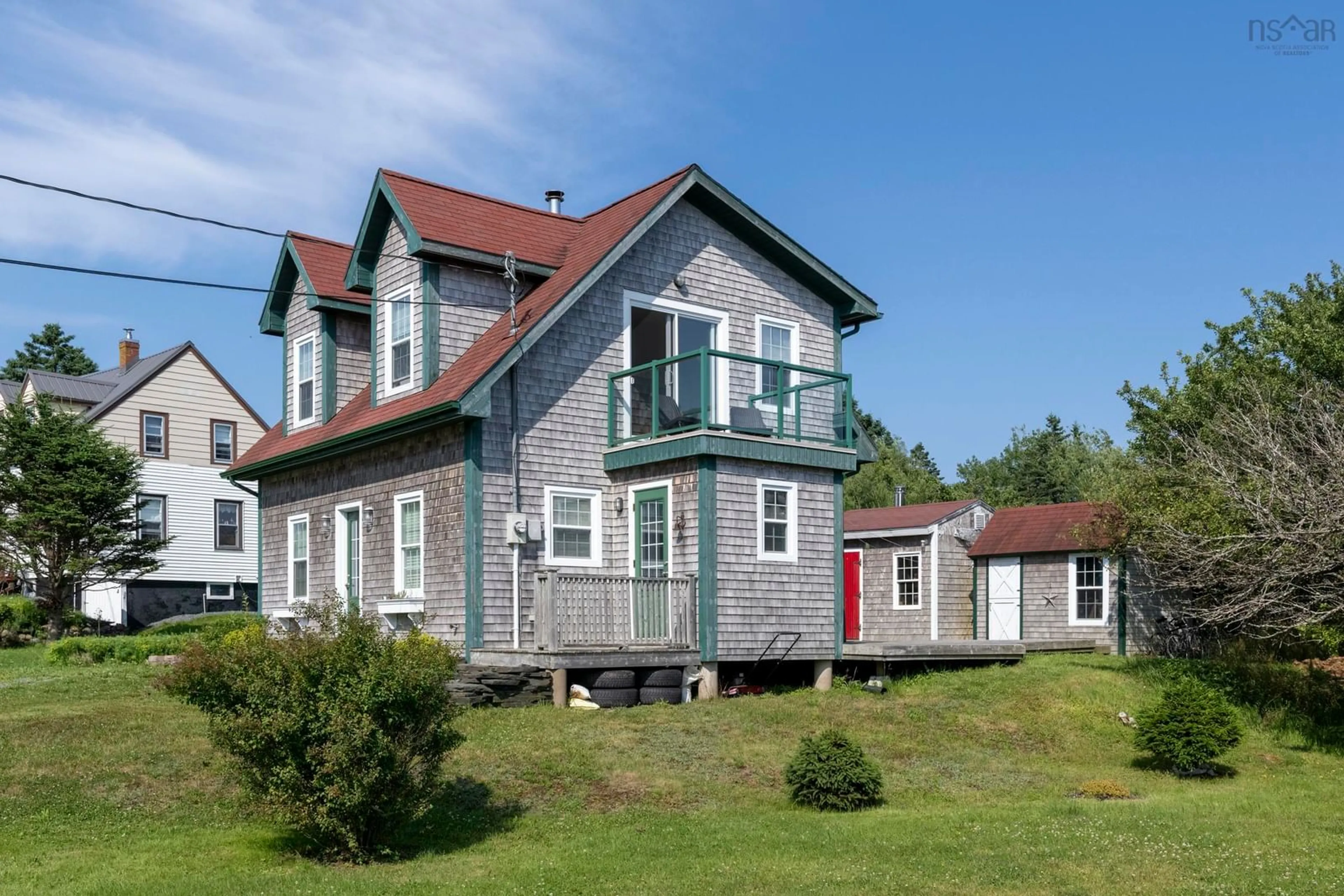 Home with vinyl exterior material, building for 23 Ocean View Dr, Blue Rocks Nova Scotia B0J 2C0
