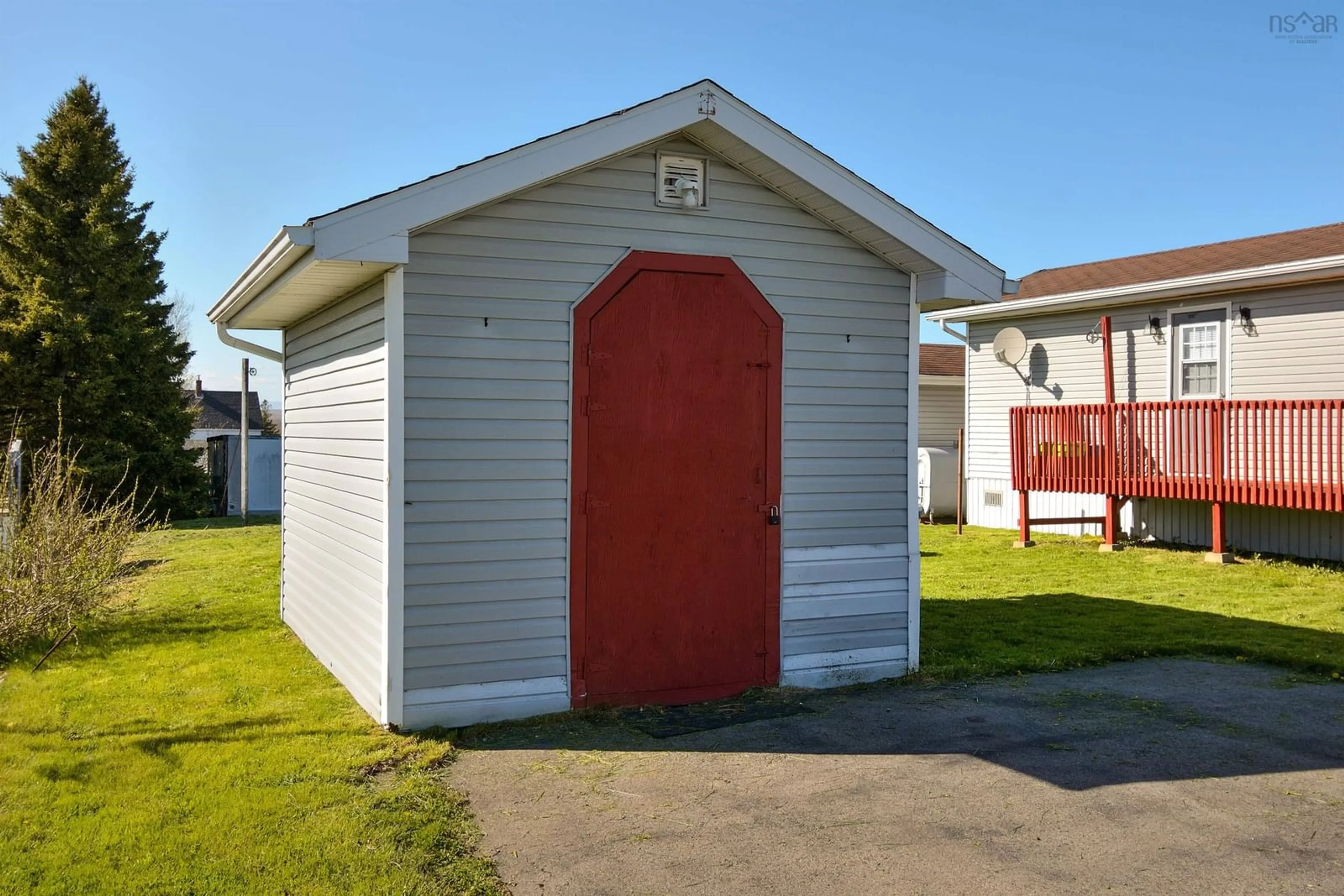 Shed for 104 Butts St, Sydney Mines Nova Scotia B1V 1N5