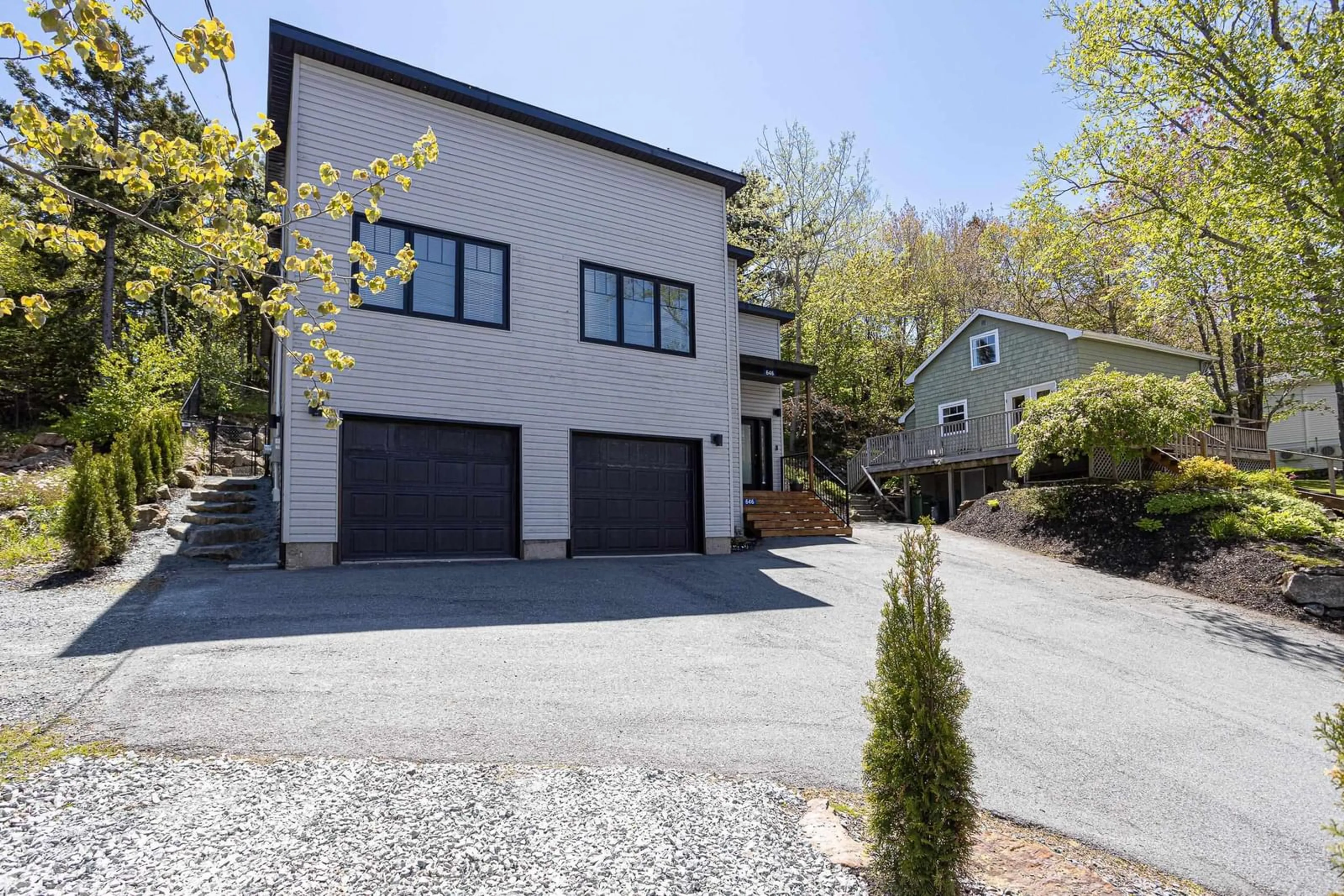 Unknown for 646 St. Margarets Bay Rd, Halifax Nova Scotia B3N 1K7