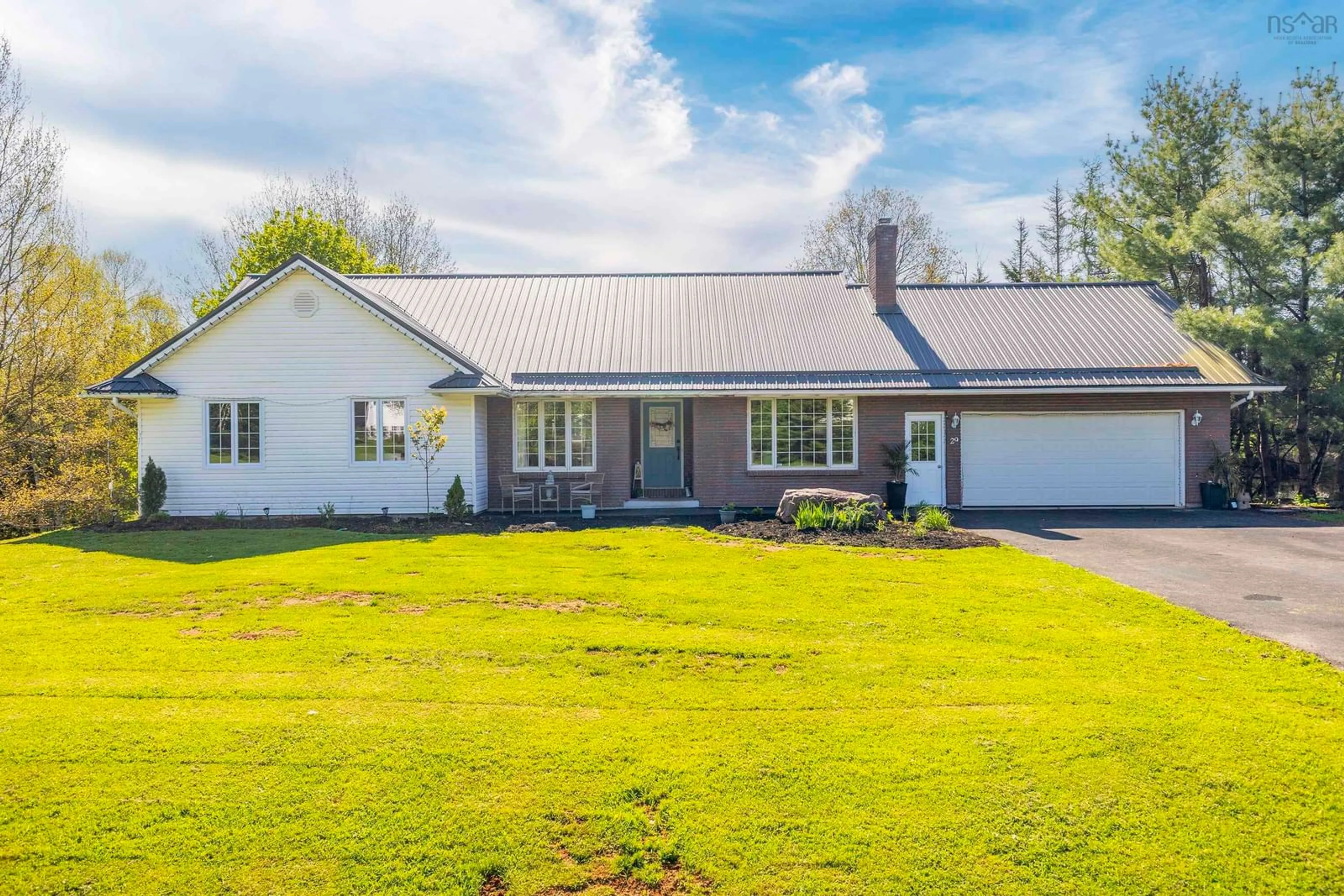 A pic from outside/outdoor area/front of a property/back of a property/a pic from drone, building for 29 Regency Point Dr, Bible Hill Nova Scotia B6L 4B5