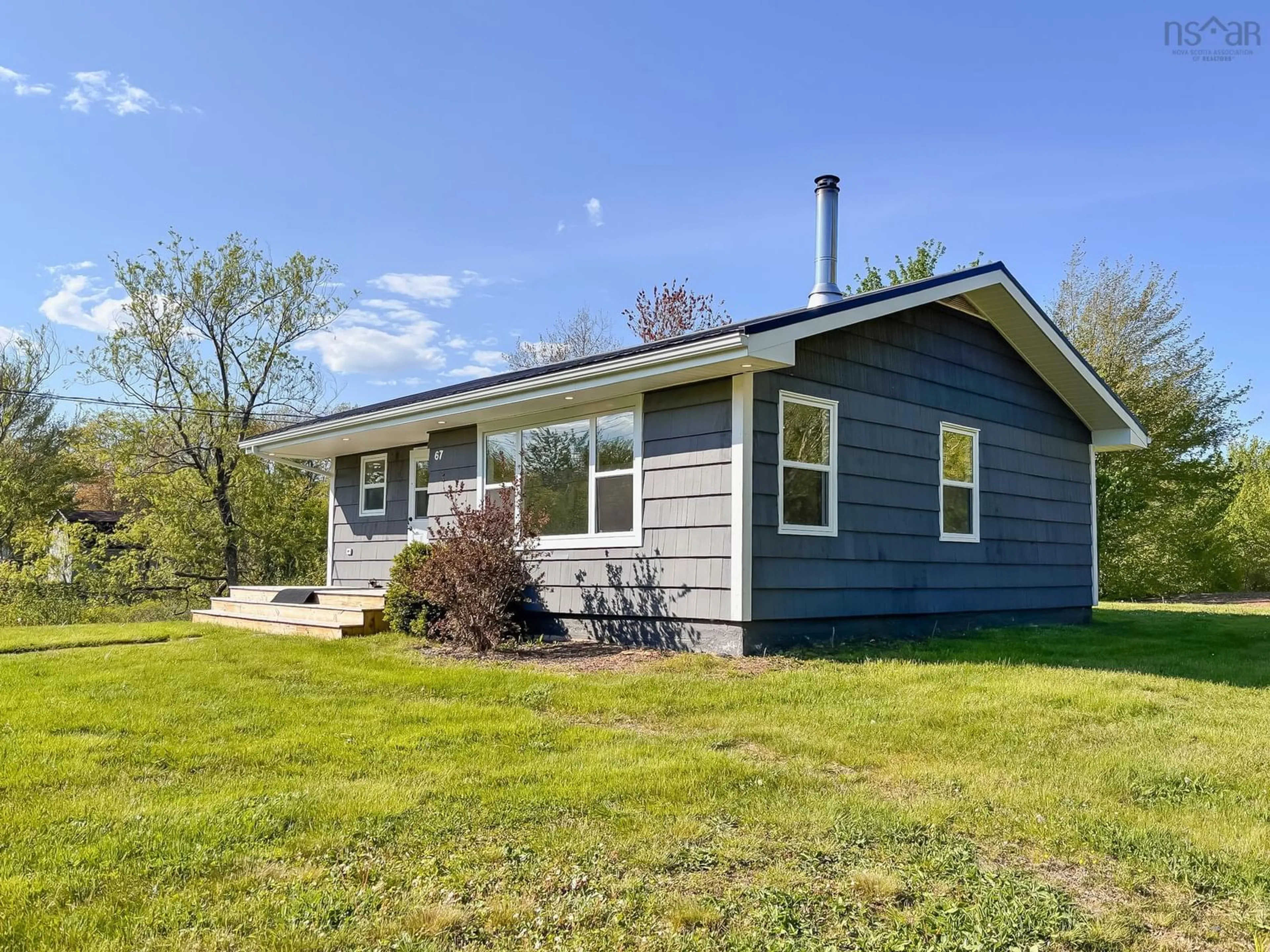 Home with vinyl exterior material, unknown for 67 Hirtle Rd, Maitland Nova Scotia B4V 6M2