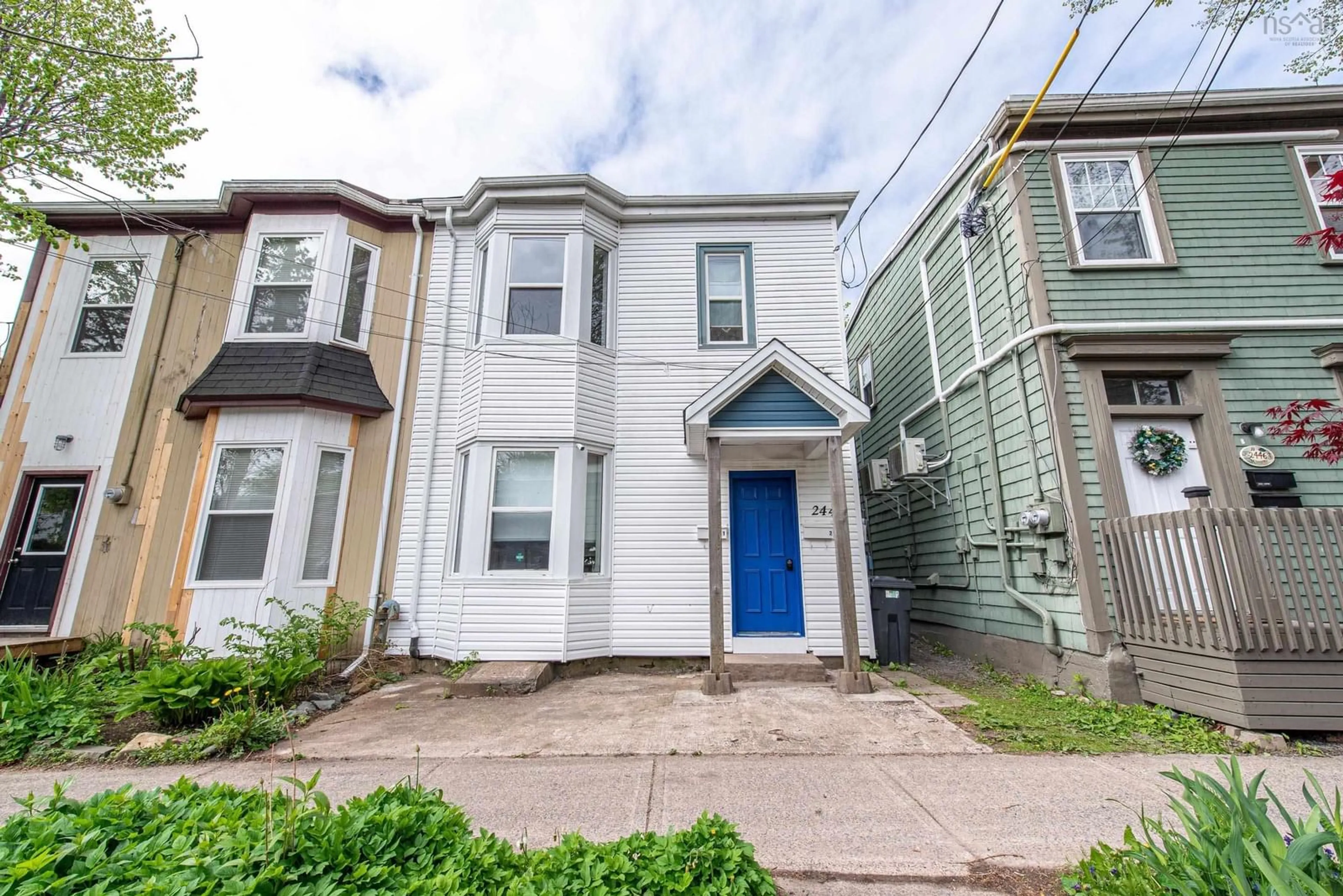 Unknown for 2444 John St, Halifax Nova Scotia B3K 4K7