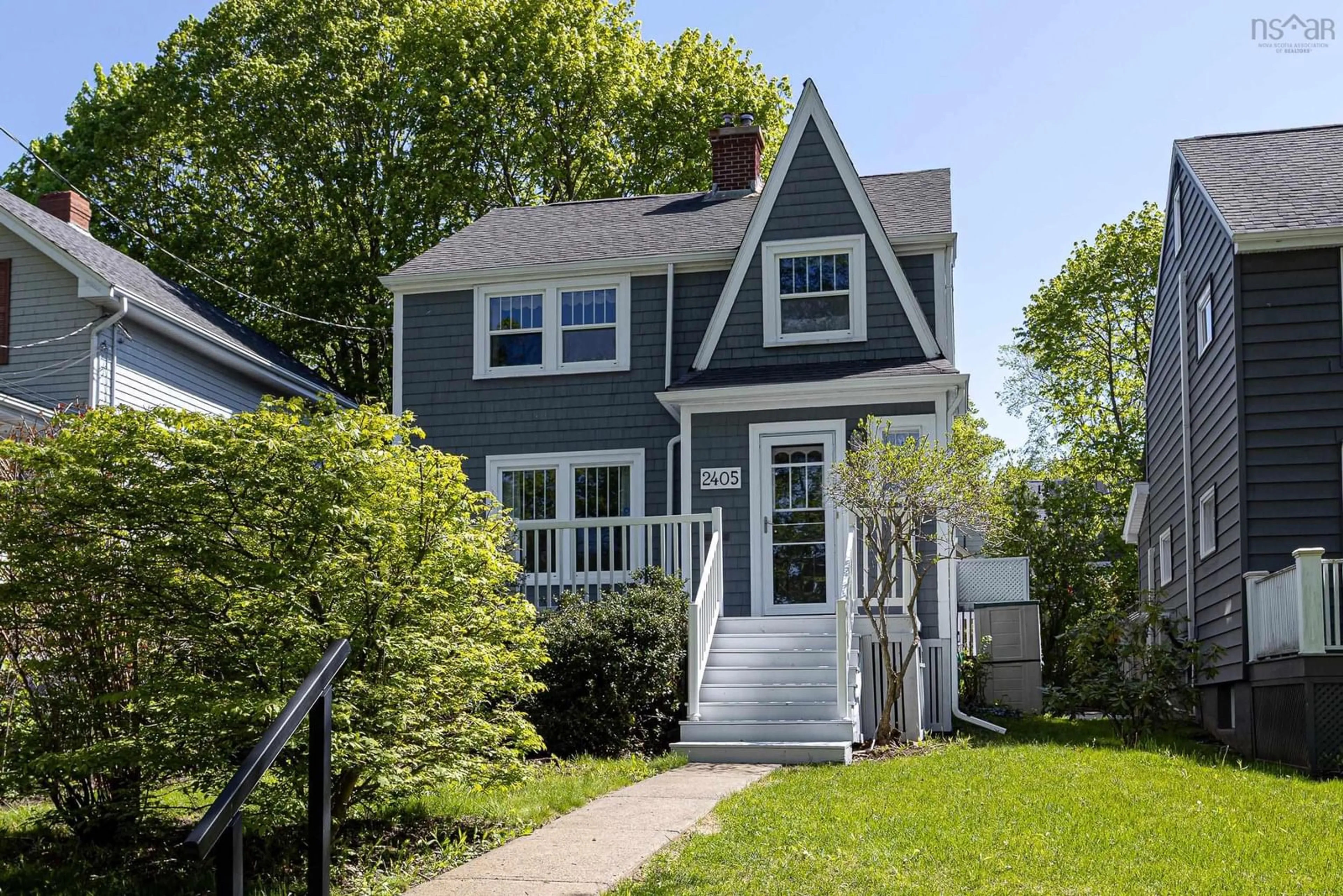 Home with vinyl exterior material, street for 2405 Connaught Ave, Halifax Nova Scotia B3L 2Z5