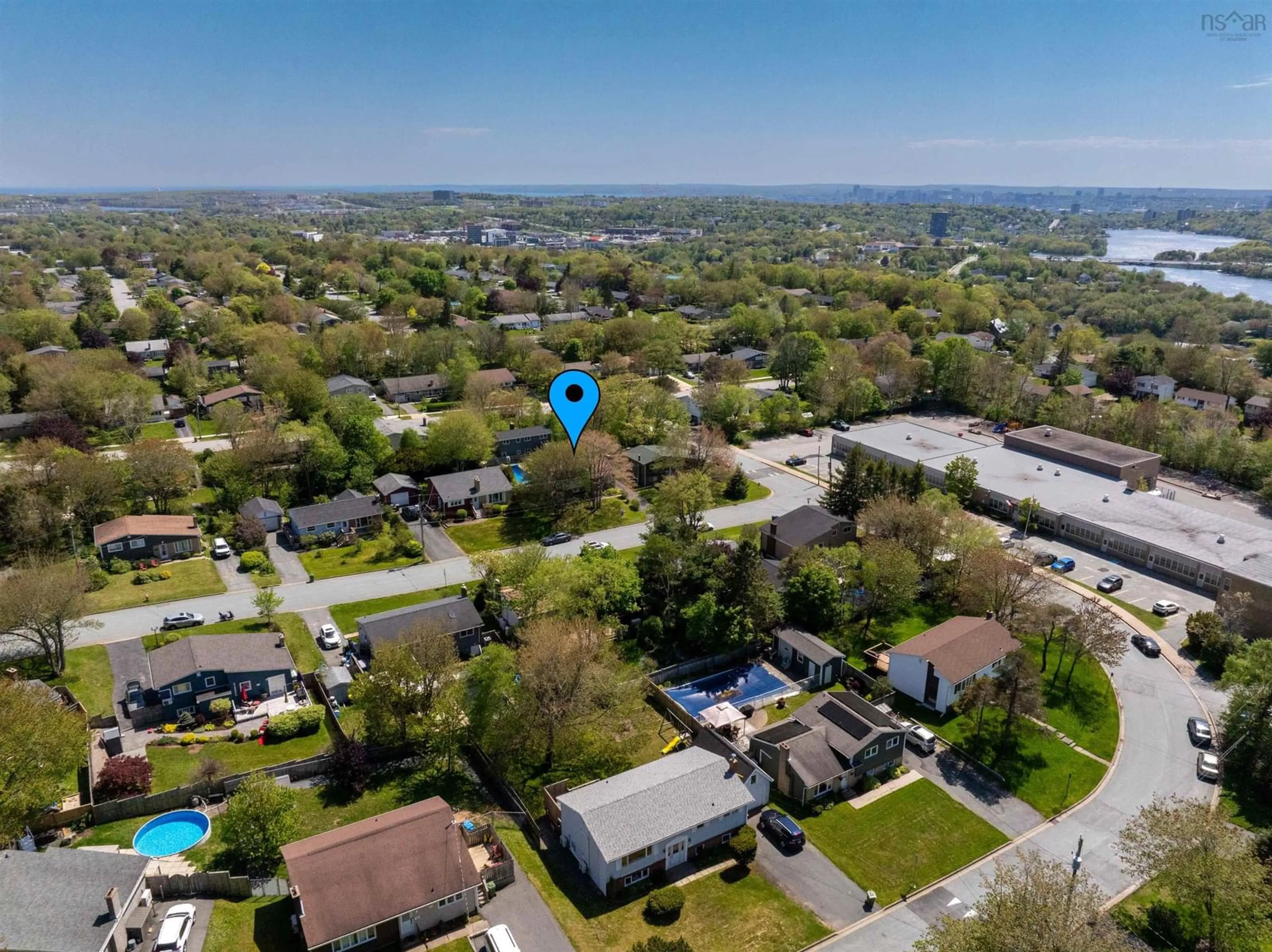 A pic from outside/outdoor area/front of a property/back of a property/a pic from drone, street for 15 Tummell Dr, Dartmouth Nova Scotia B2X 2A7