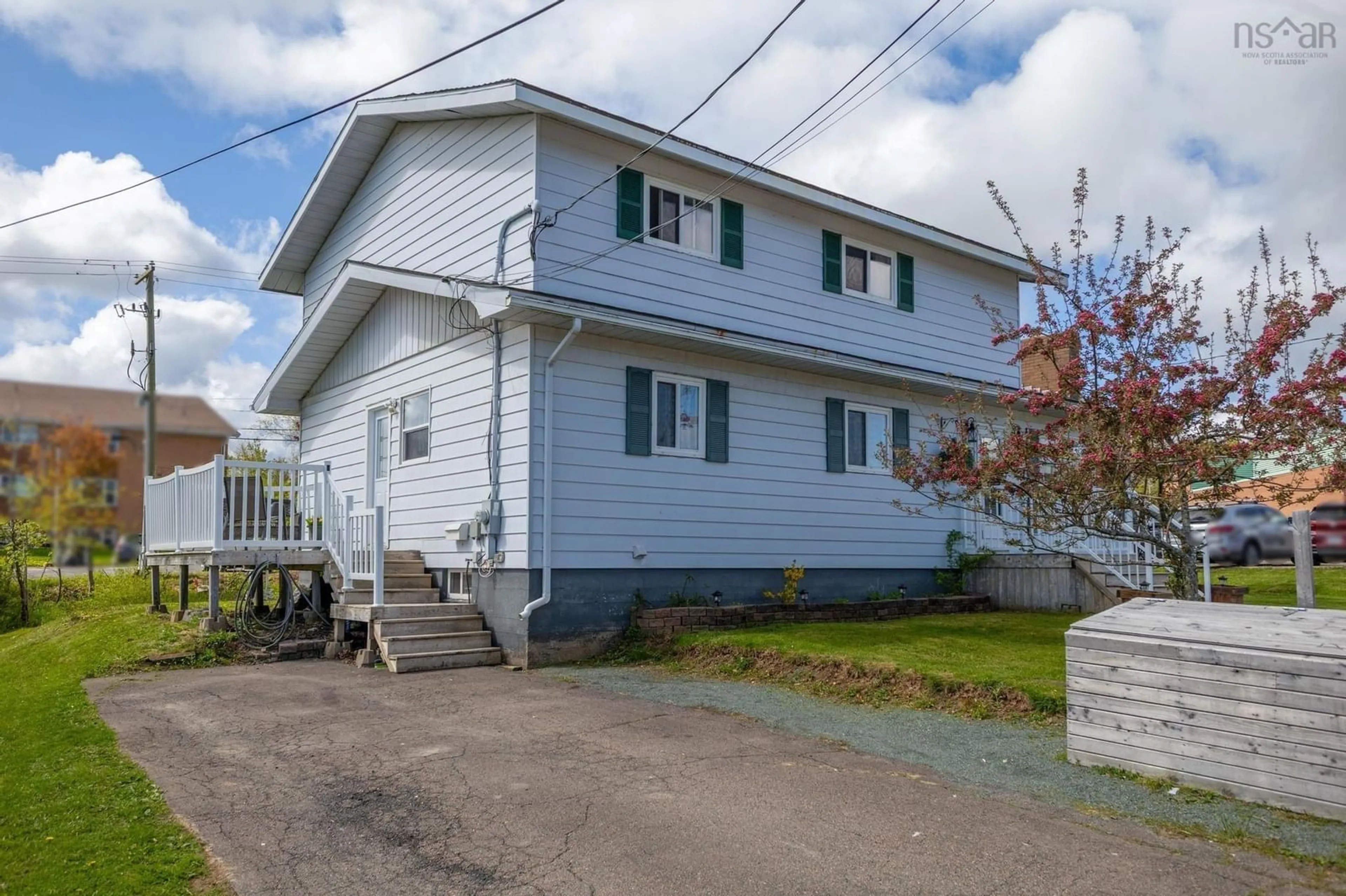 Home with vinyl exterior material, unknown for 460 Victoria Avenue Exten, New Glasgow Nova Scotia B2H 1W9