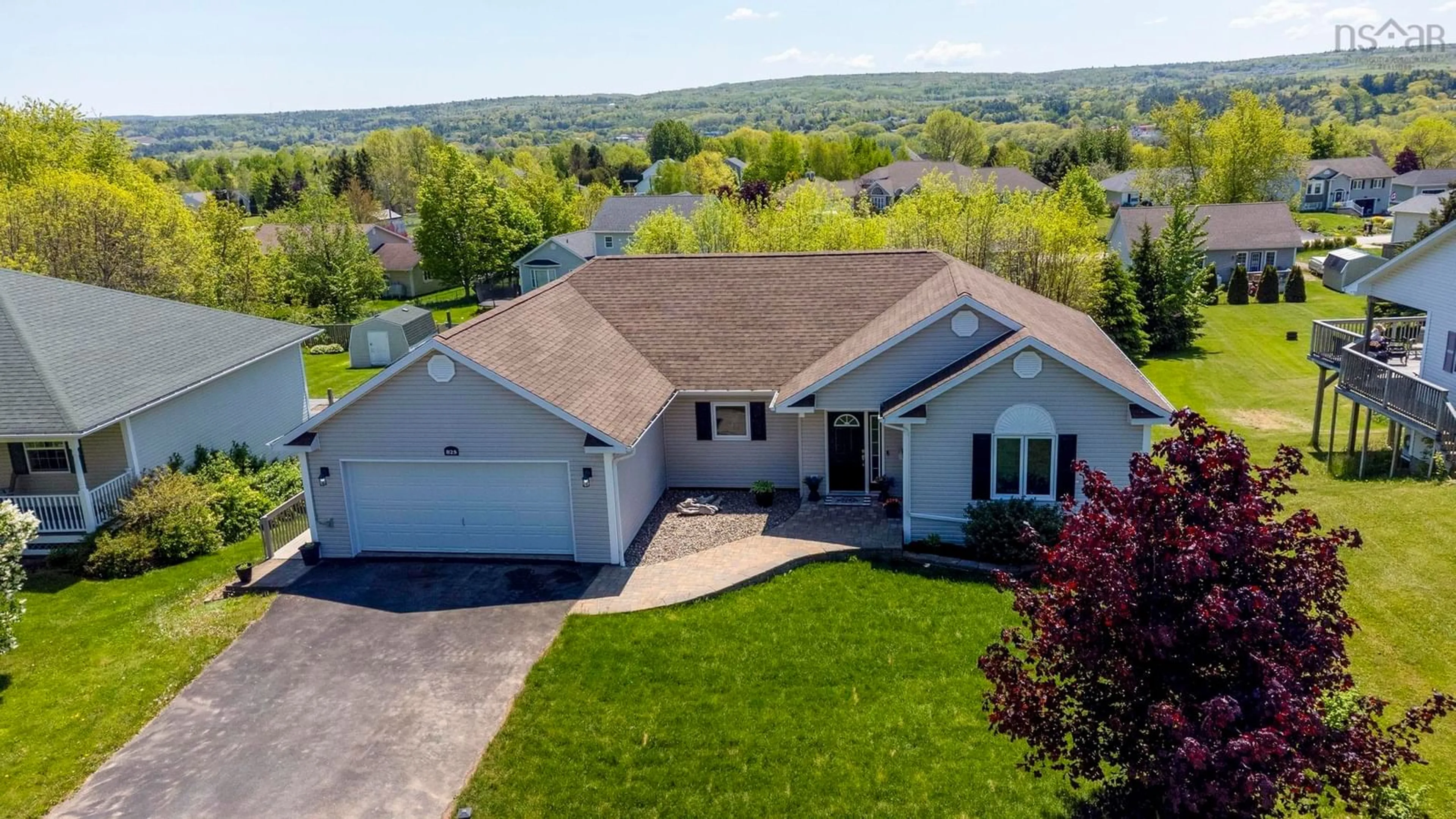 A pic from outside/outdoor area/front of a property/back of a property/a pic from drone, water/lake/river/ocean view for 825 Summerfield Crt, Kentville Nova Scotia B4N 5J4