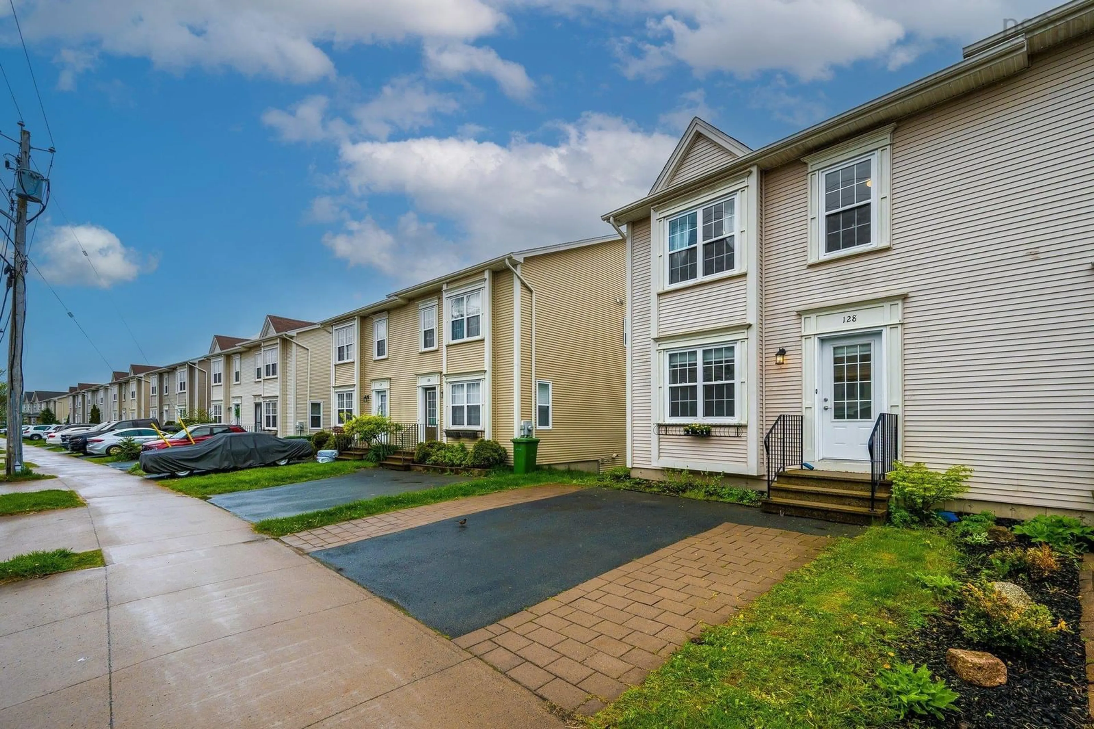 Unknown for 128 Transom Dr, Halifax Nova Scotia B3M 4T7