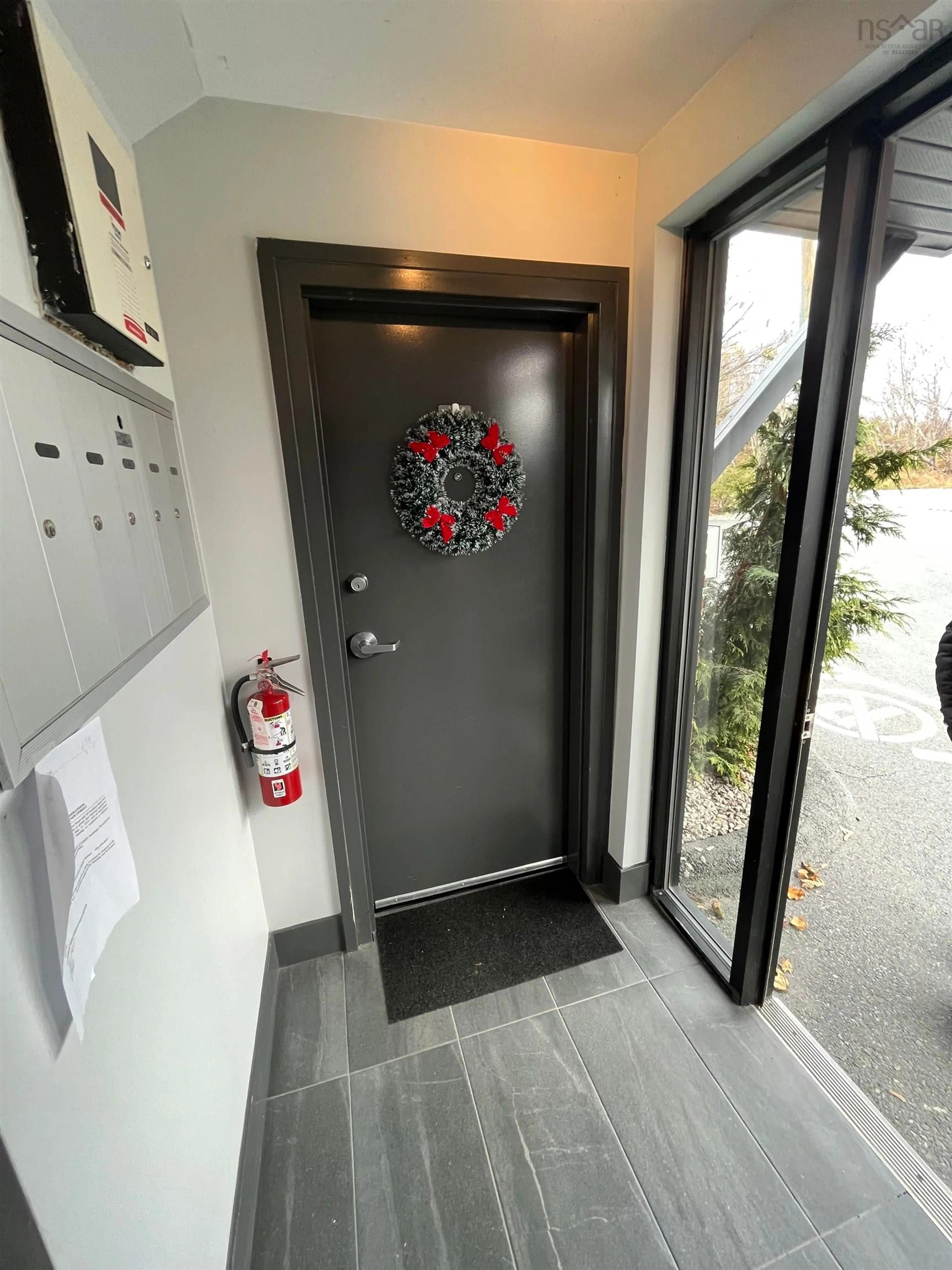 Indoor entryway for 23 Best St, Dartmouth Nova Scotia B3A 2W9