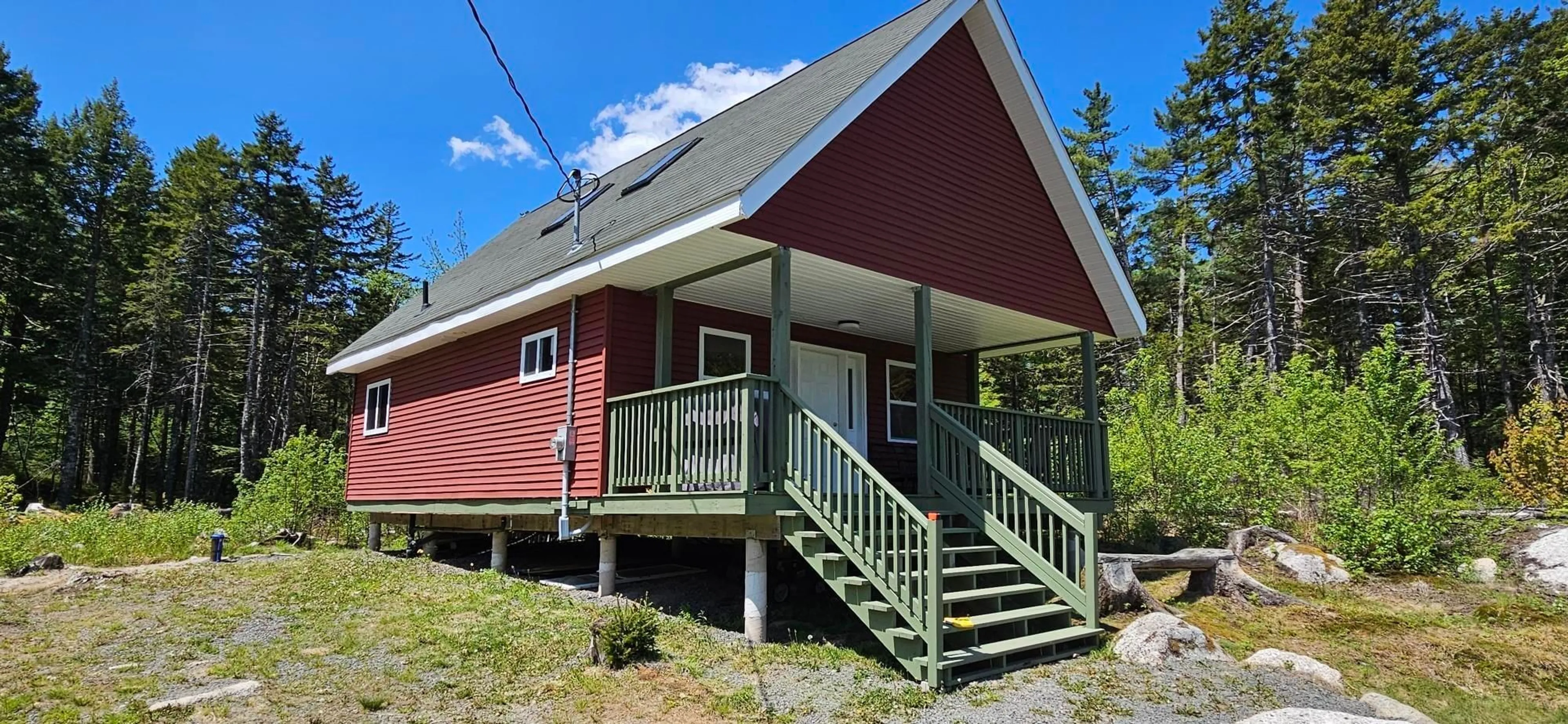 A pic from outside/outdoor area/front of a property/back of a property/a pic from drone, building for 216 Chalet Dr, Vaughan Nova Scotia B0N 2T0
