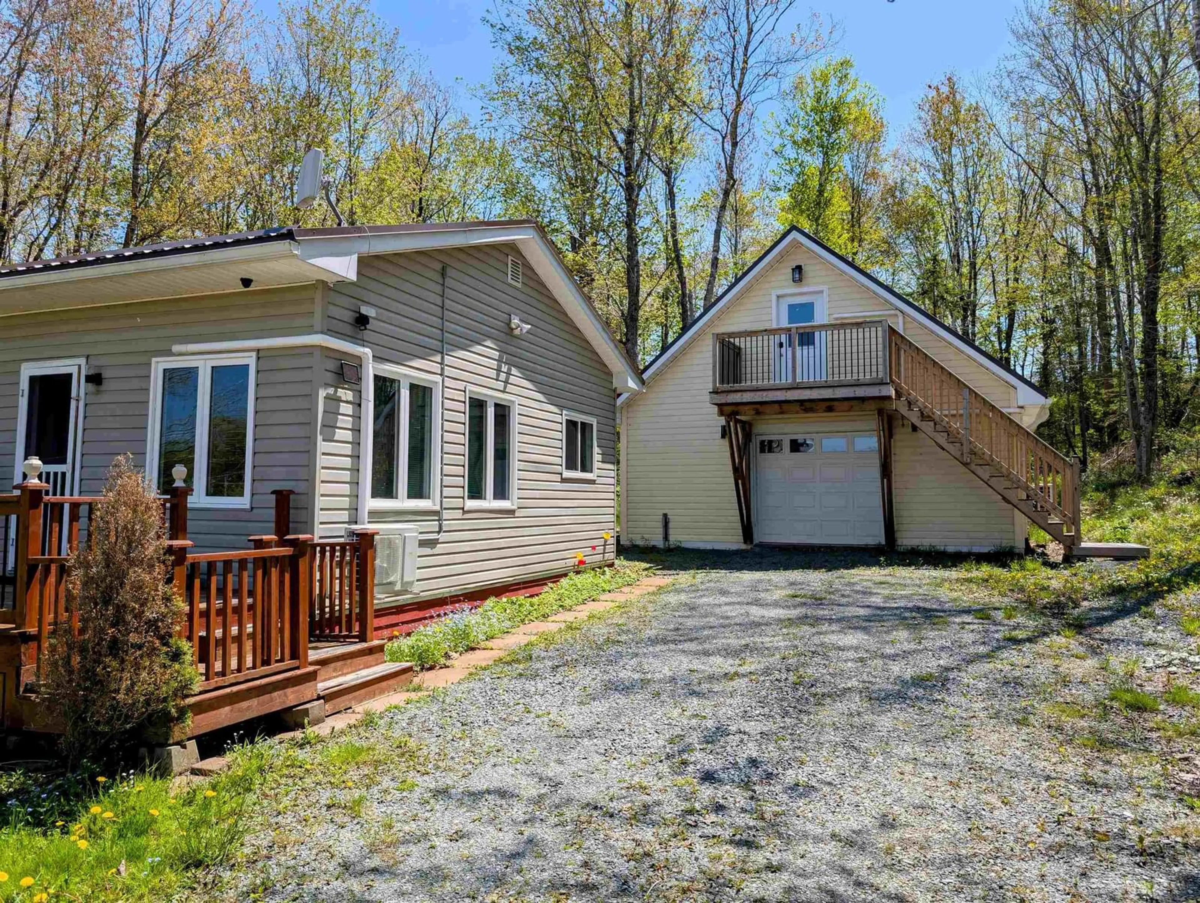 Home with vinyl exterior material, street for 271 Shortts Lake Rd, Shortts Lake Nova Scotia B0N 1C0