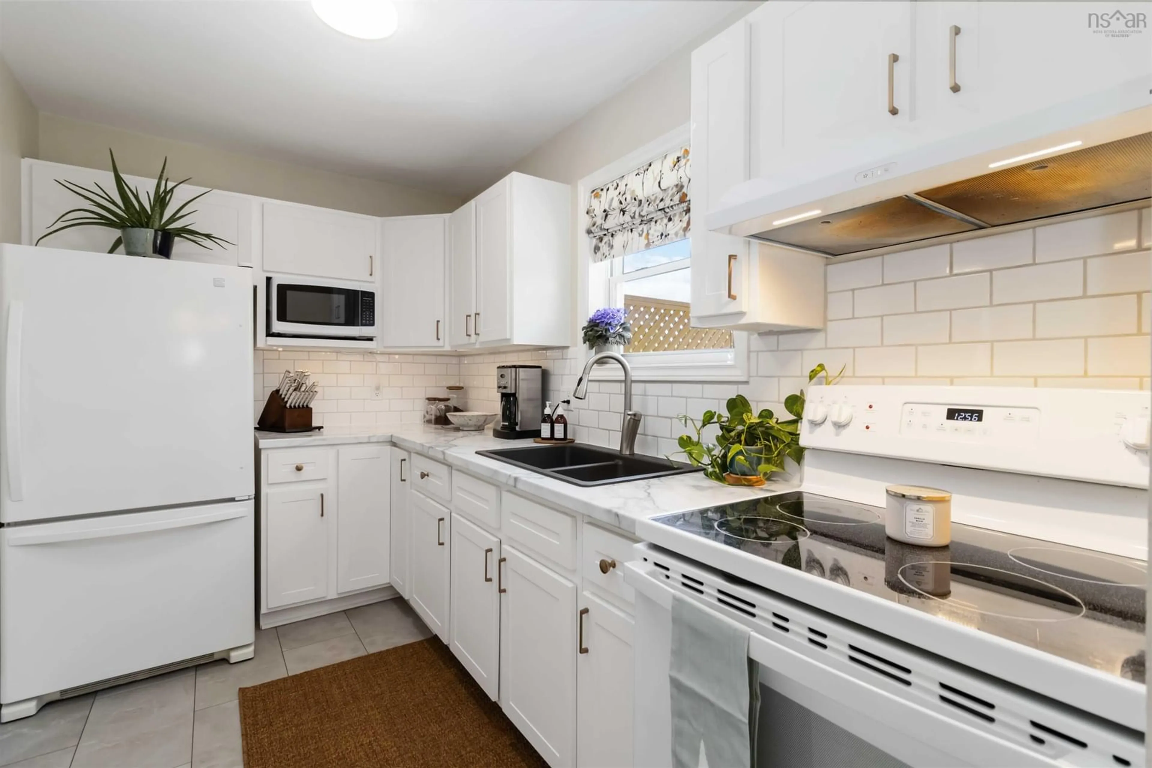 Standard kitchen, ceramic/tile floor for 24 Judy Ave, Sackville Nova Scotia B4E 1A7