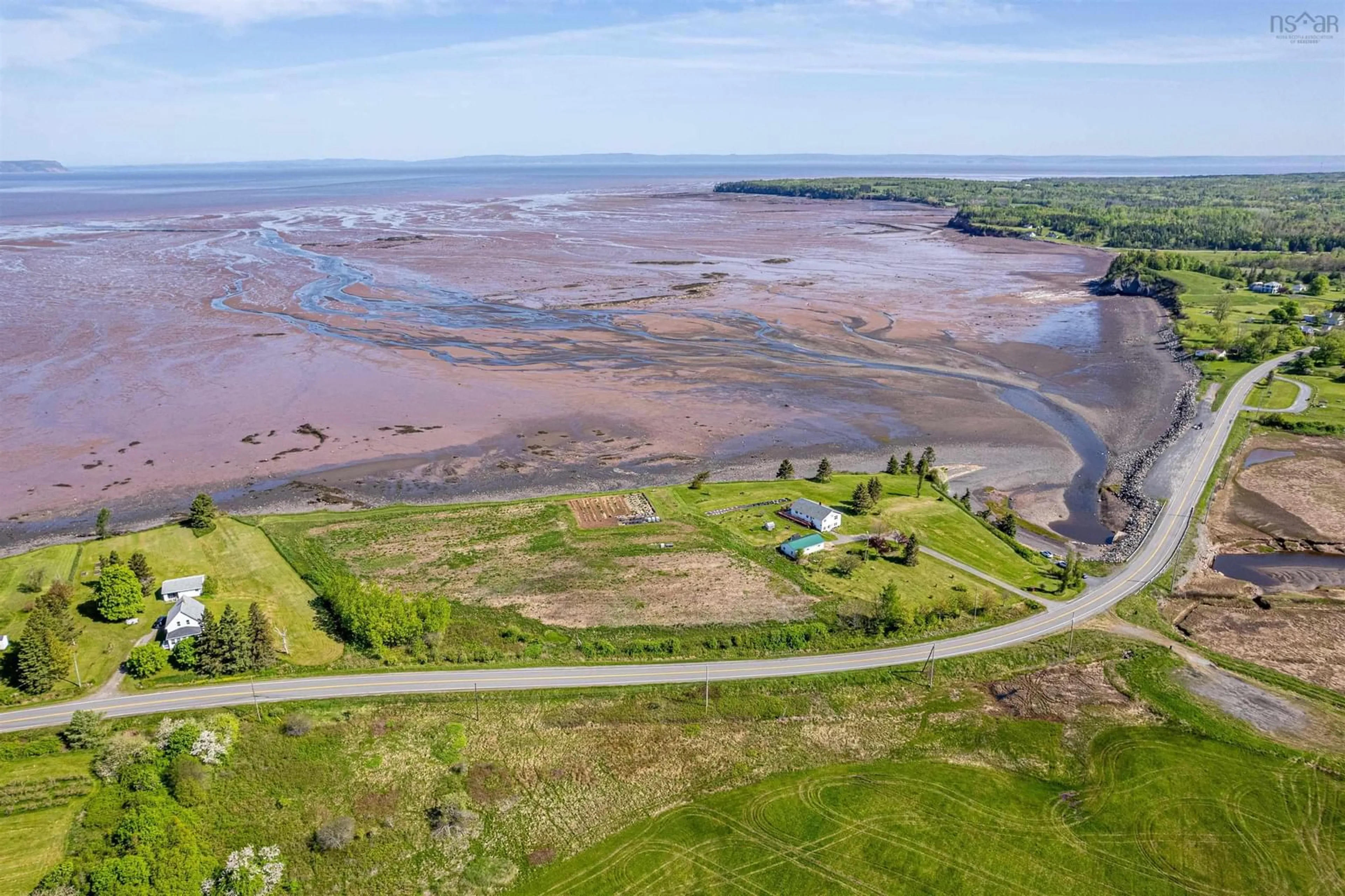 A pic from outside/outdoor area/front of a property/back of a property/a pic from drone, water/lake/river/ocean view for 6439 Highway 215, Cheverie Nova Scotia B0N 1G0
