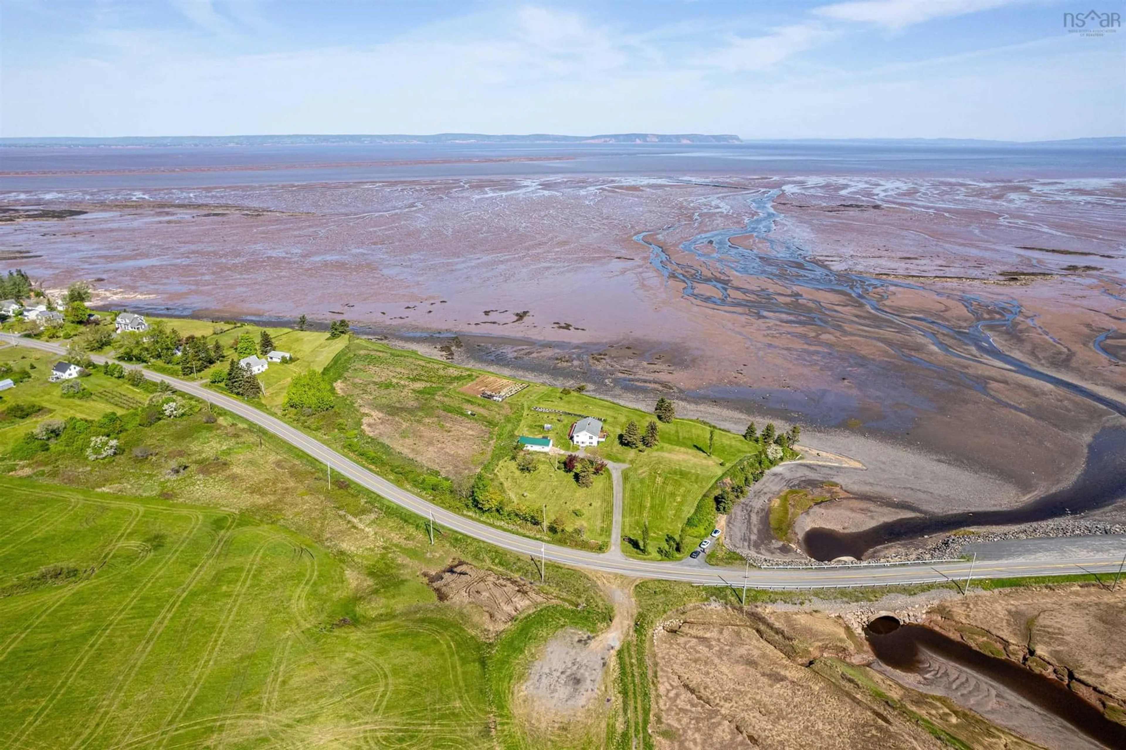 A pic from outside/outdoor area/front of a property/back of a property/a pic from drone, water/lake/river/ocean view for 6439 Highway 215, Cheverie Nova Scotia B0N 1G0