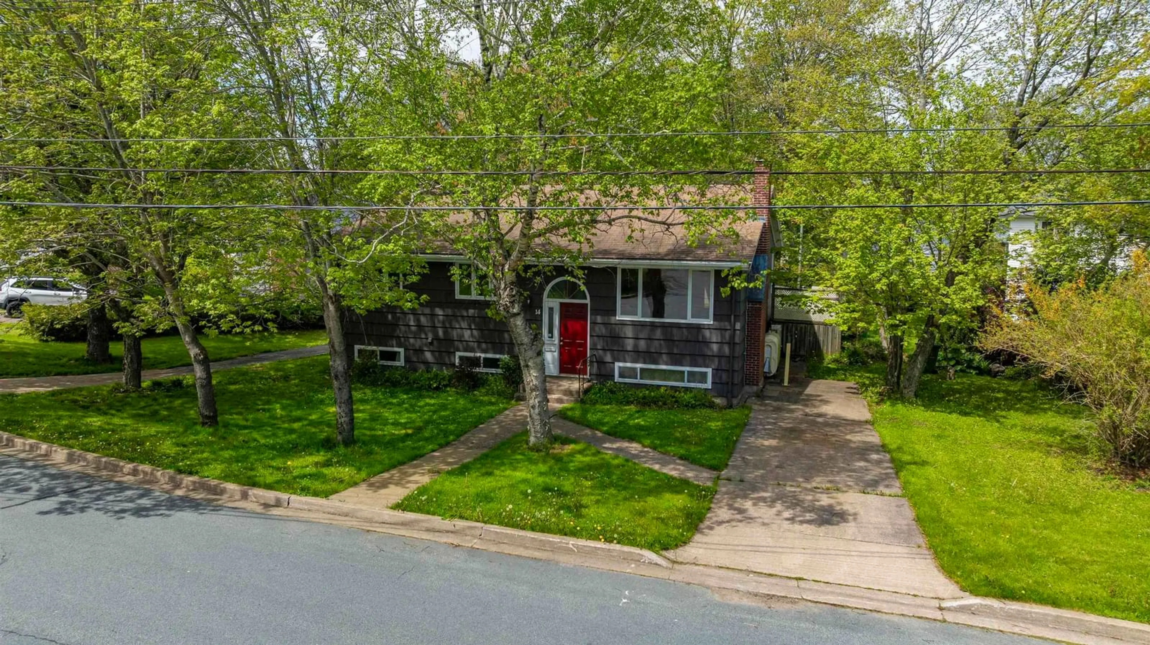 A pic from outside/outdoor area/front of a property/back of a property/a pic from drone, street for 14 Nightingale Dr, Halifax Nova Scotia B3M 1V3