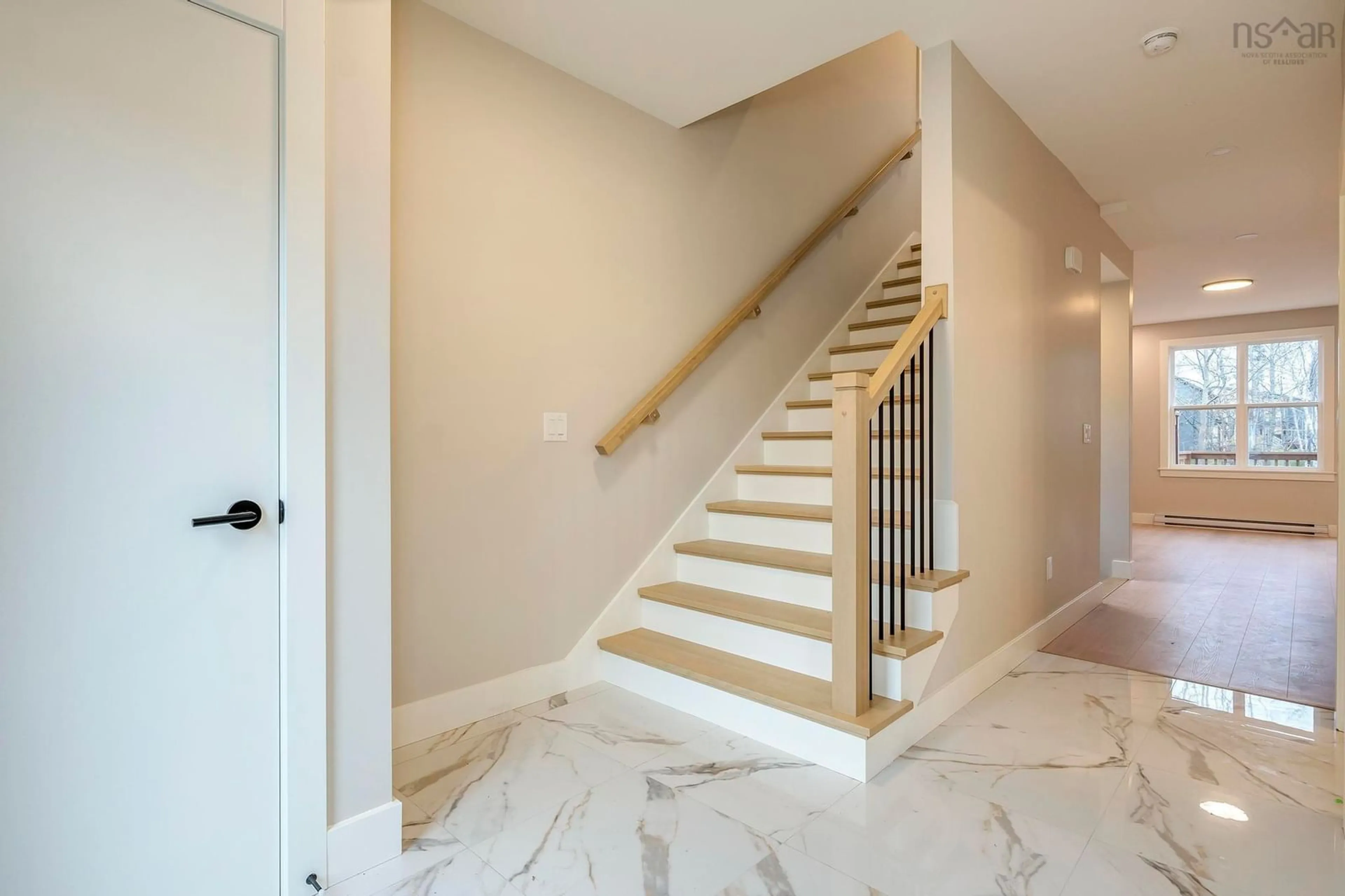 Stairs for 175 Colonial Cres #82B, Halifax Nova Scotia B3R 2H8