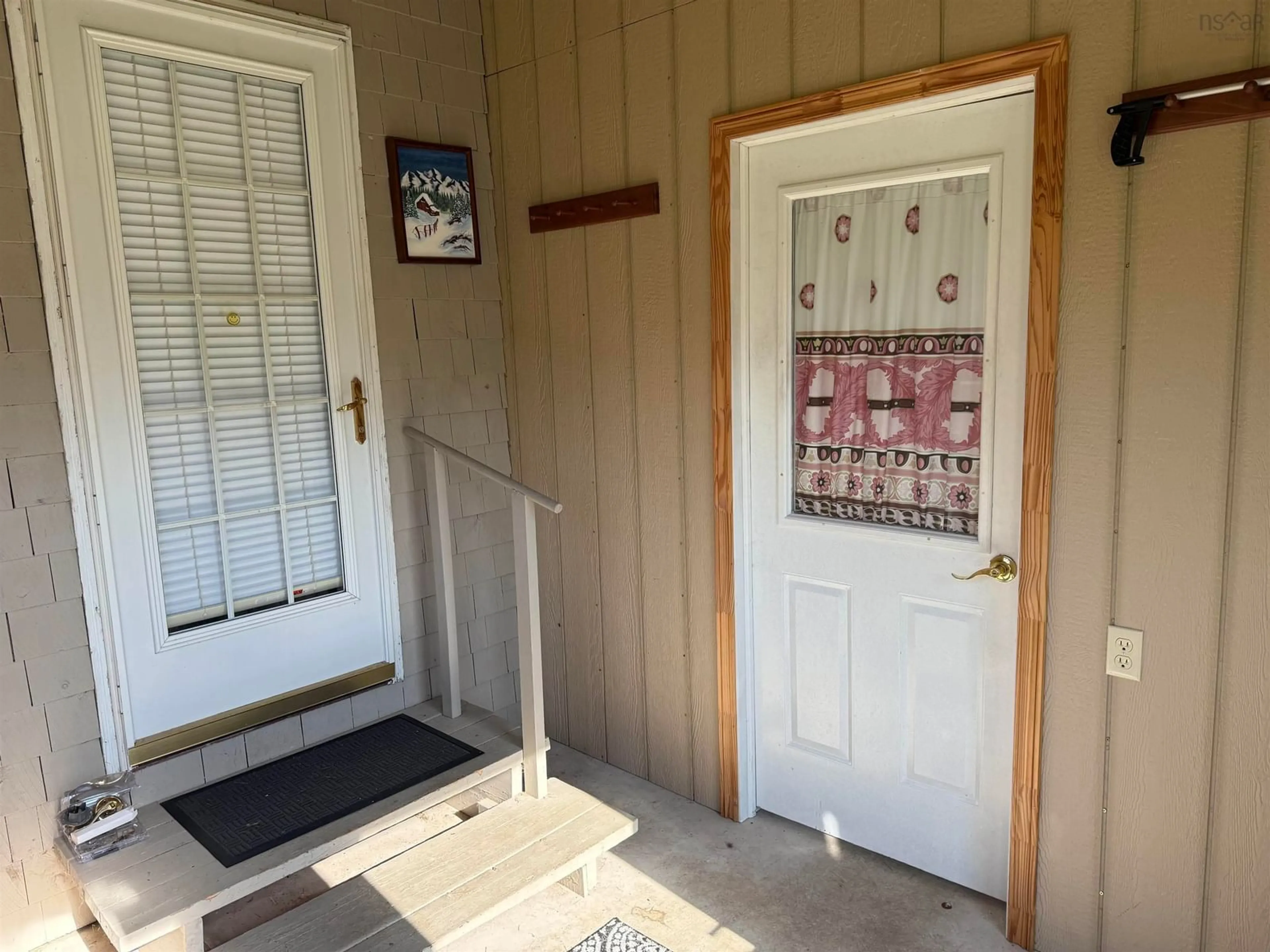 Indoor entryway for 202 Fleet Settlement Rd, Fleet Settlement Nova Scotia B0J 2K0