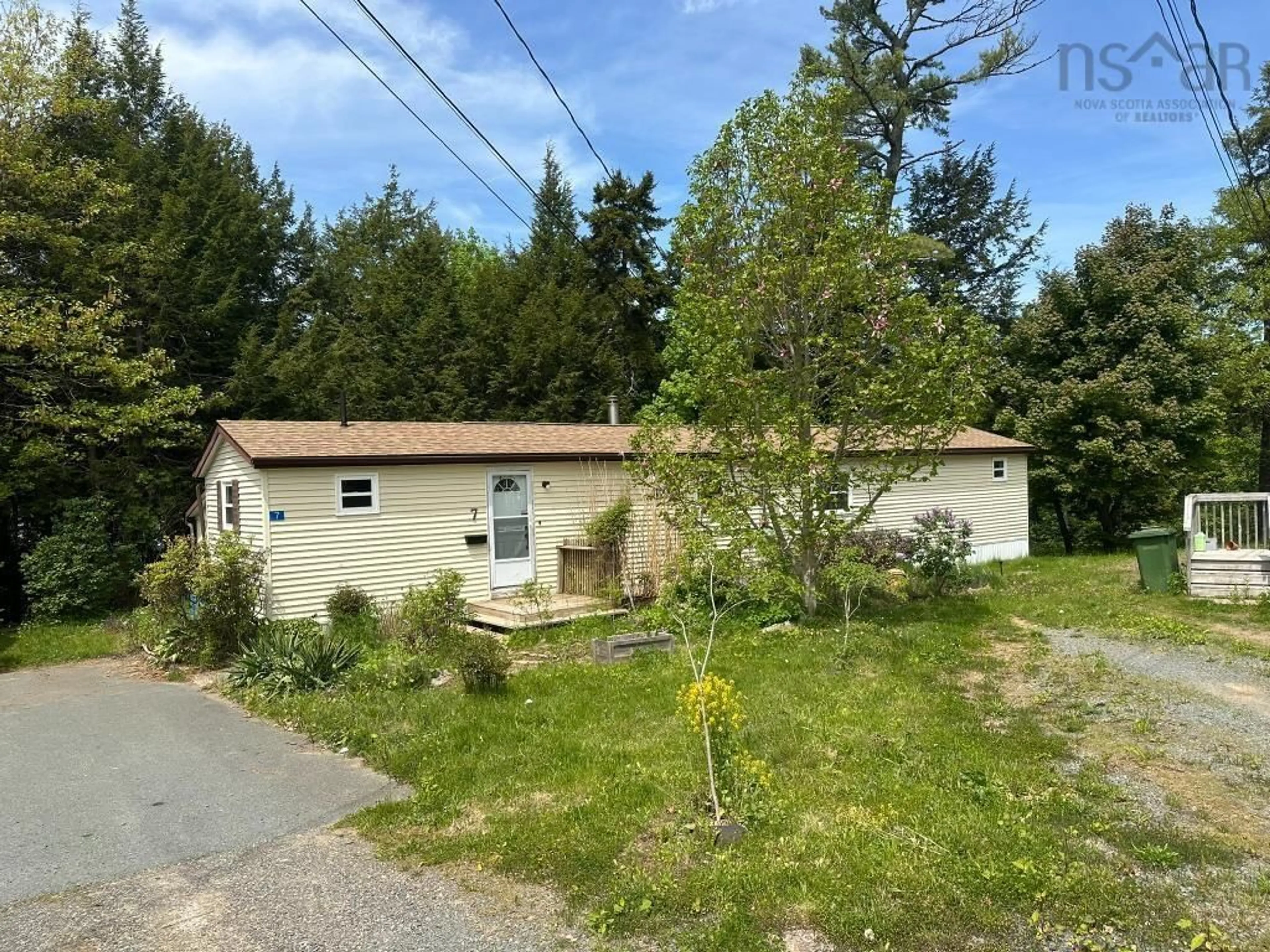 Unknown for 7 Homco Dr, New Minas Nova Scotia B4N 3S8