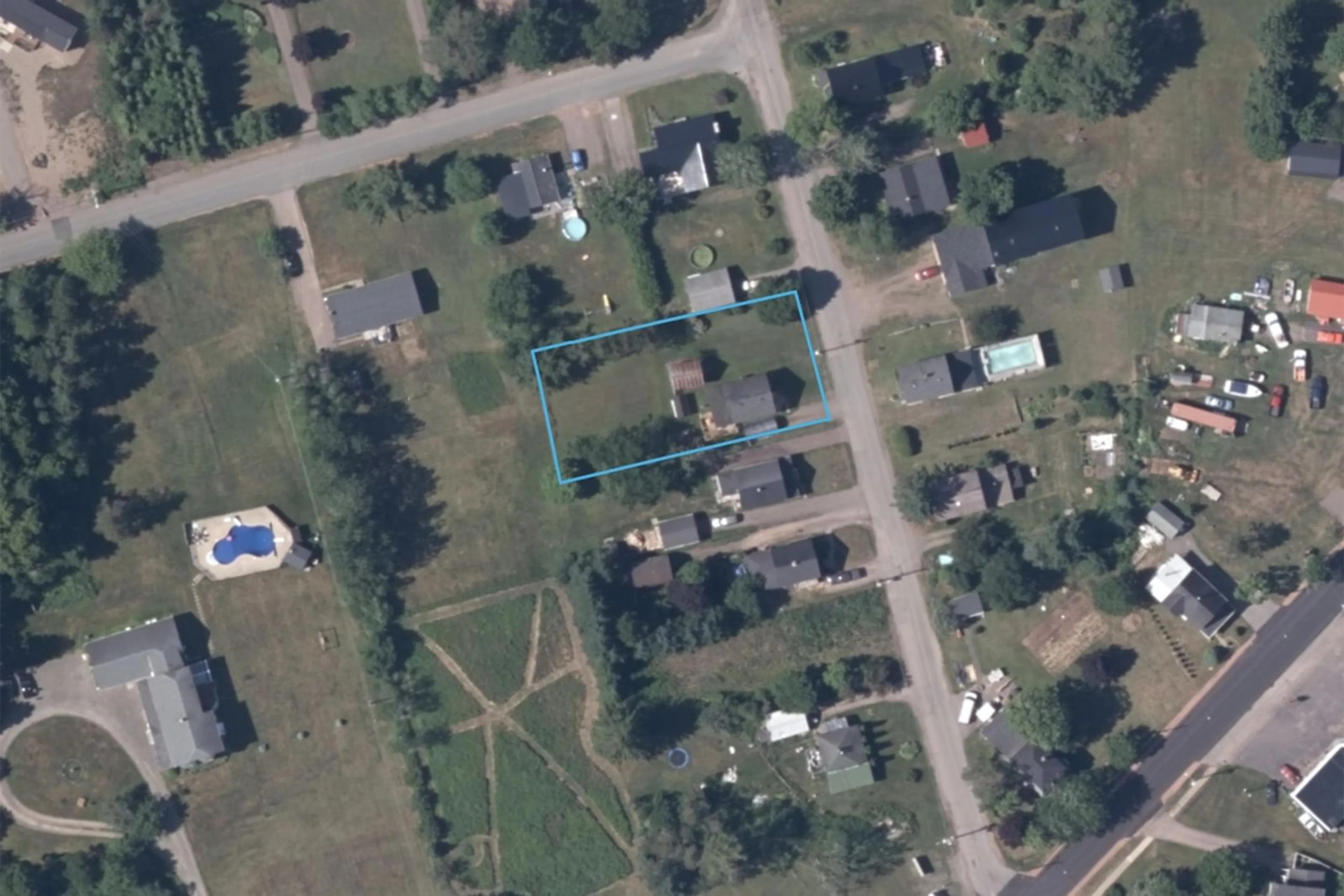 A pic from outside/outdoor area/front of a property/back of a property/a pic from drone, street for 41 Templar St, Parrsboro Nova Scotia B0M 1S0