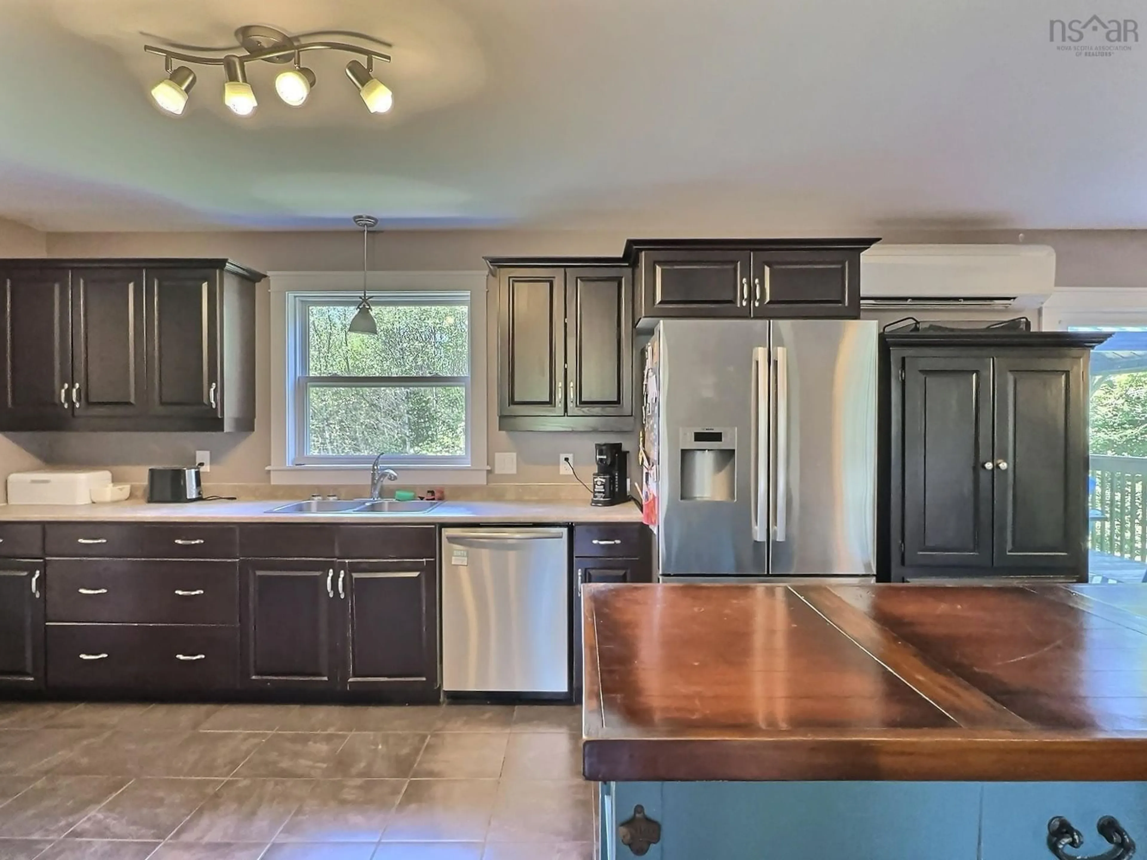 Open concept kitchen, unknown for 80 Burris Dr, Valley Nova Scotia B6L 3B6