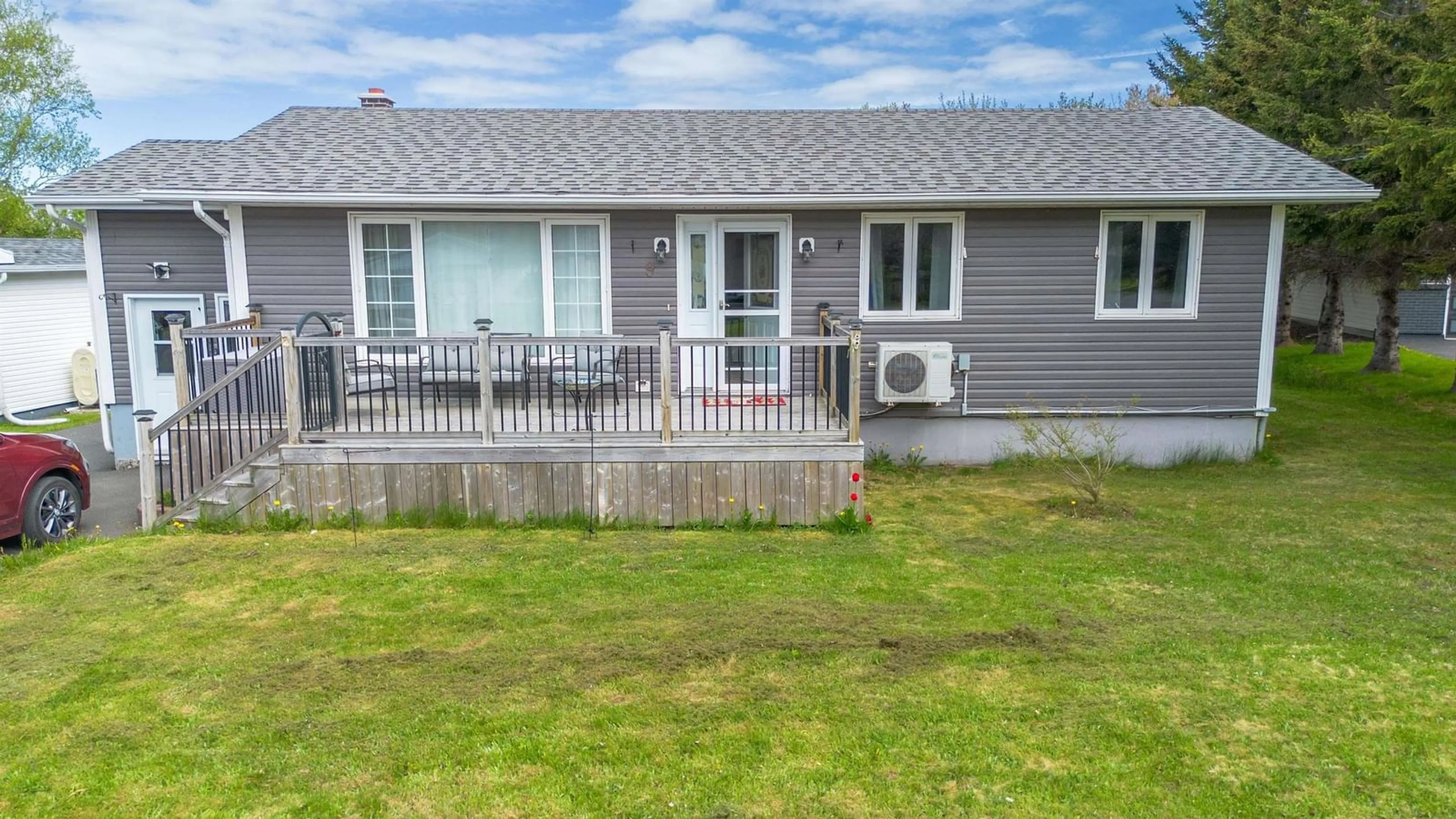 Unknown for 9 Edina St, Glace Bay Nova Scotia B1A 1G6