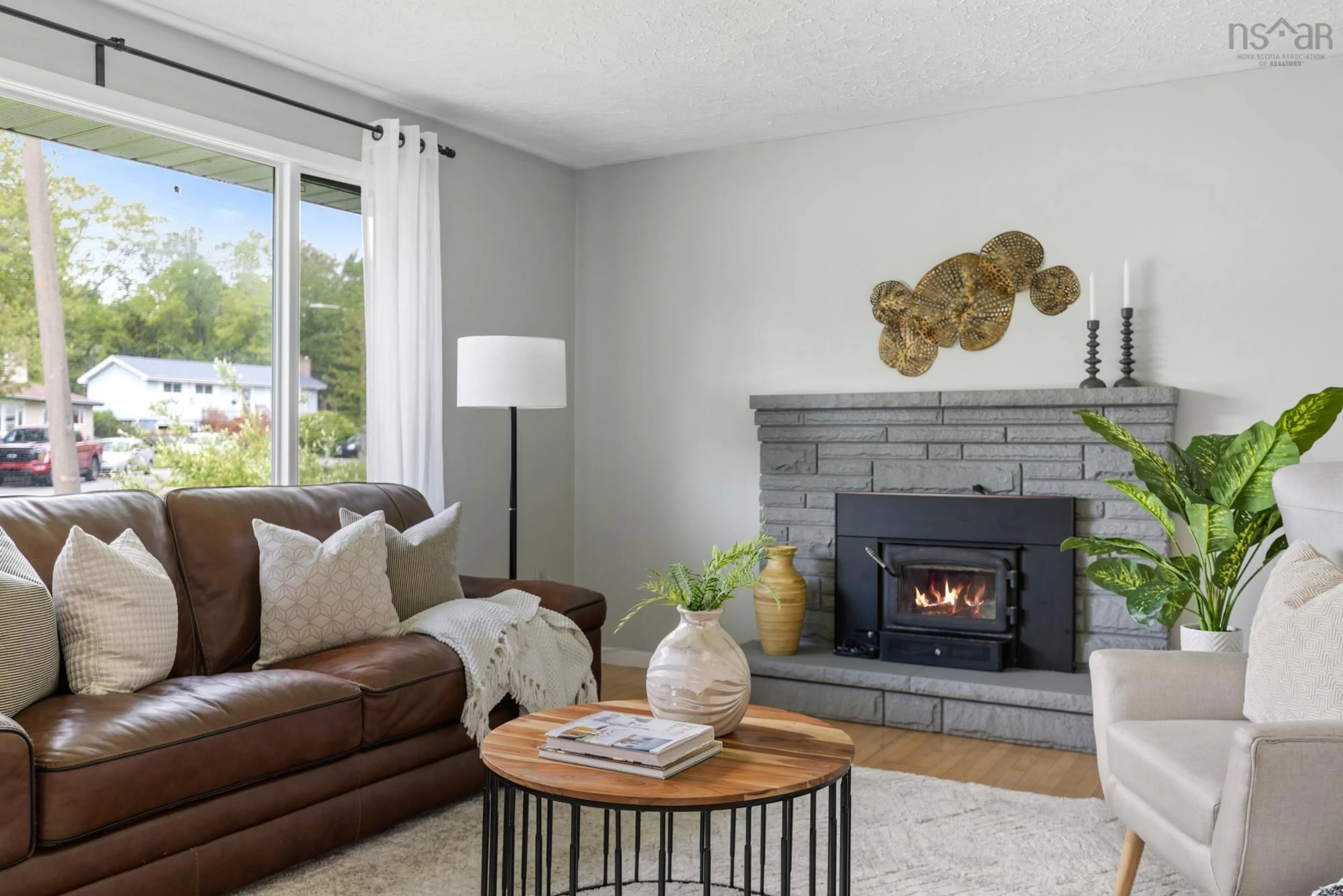 Living room with furniture, unknown for 15 Belvedere Dr, Lower Sackville Nova Scotia B4C 2M1